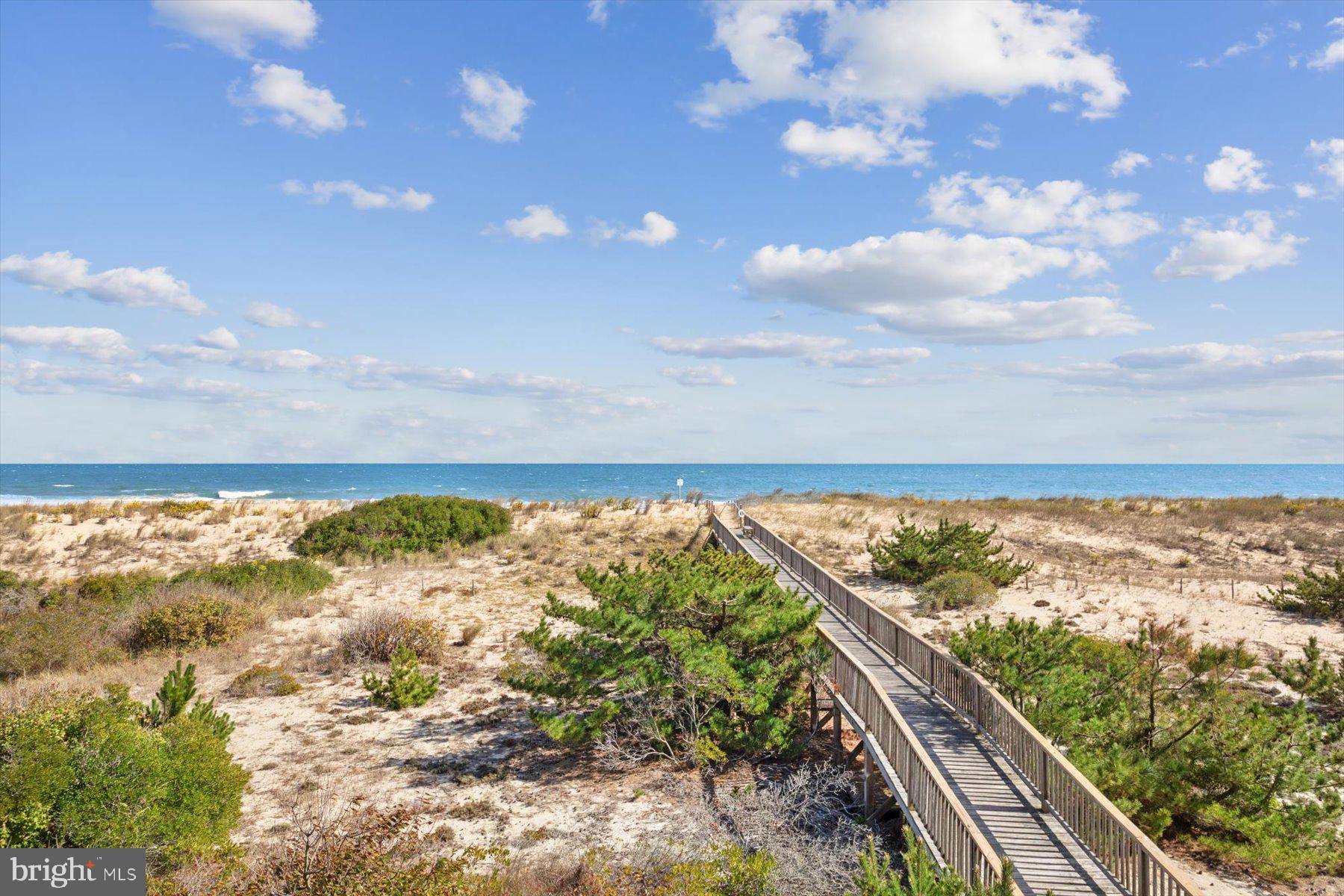 KINGS GRANT - Residential