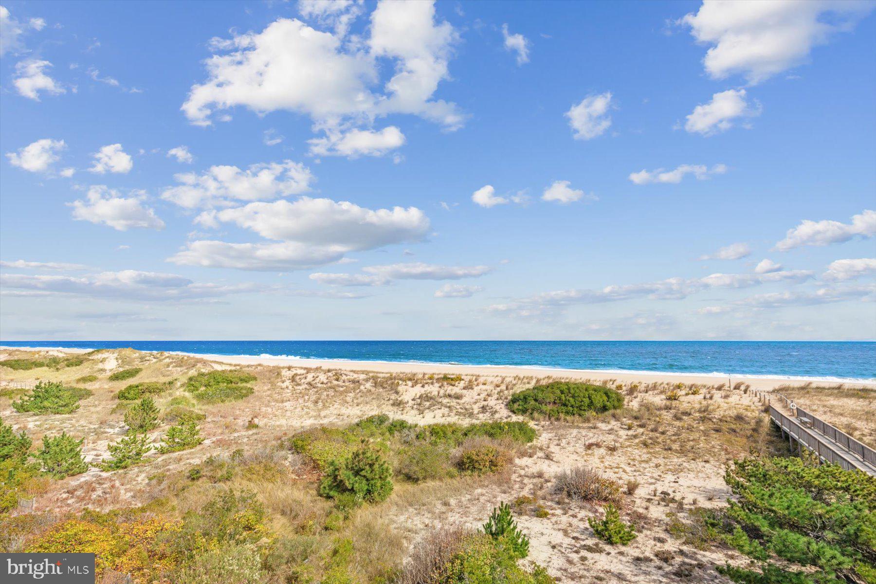 KINGS GRANT - Residential