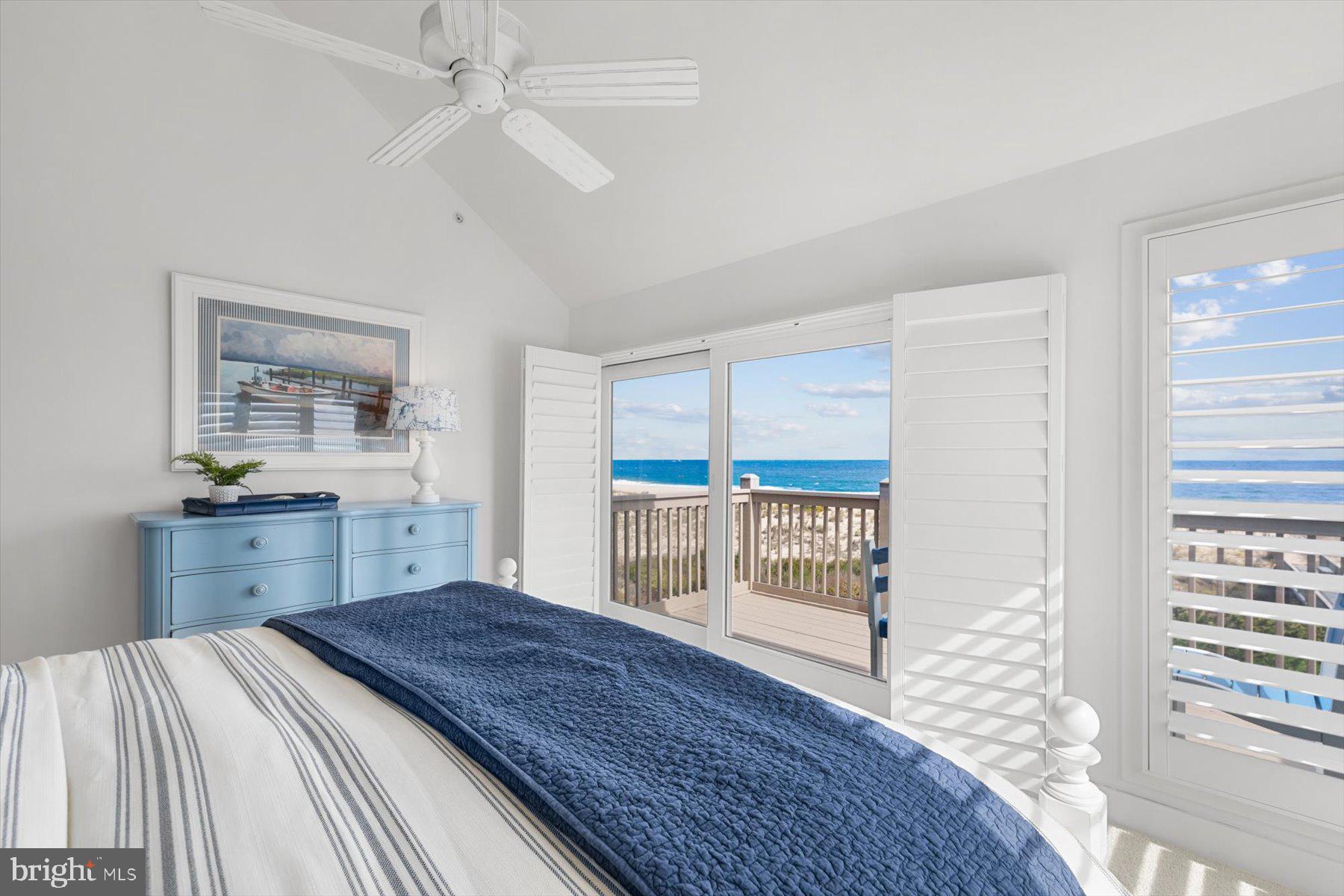 KINGS GRANT - Residential