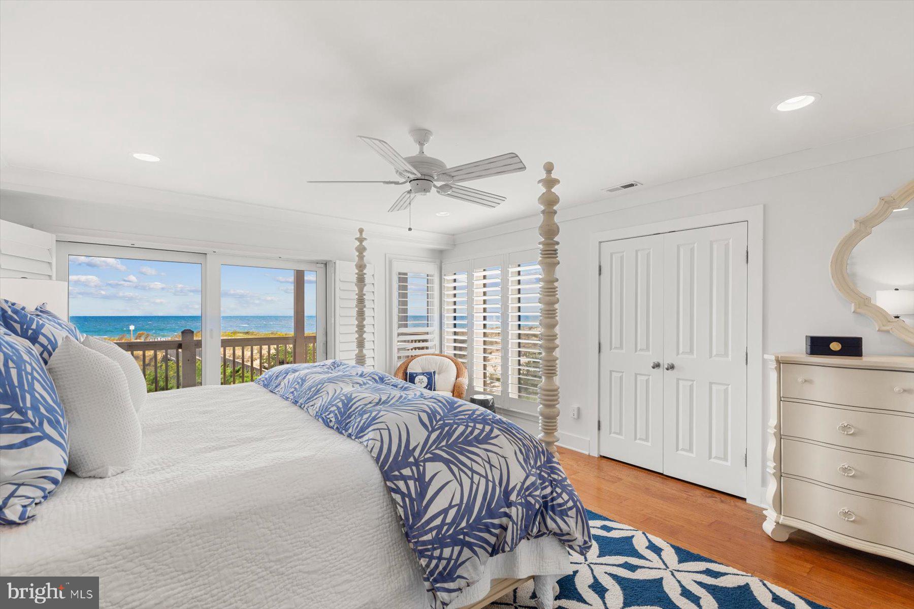 KINGS GRANT - Residential