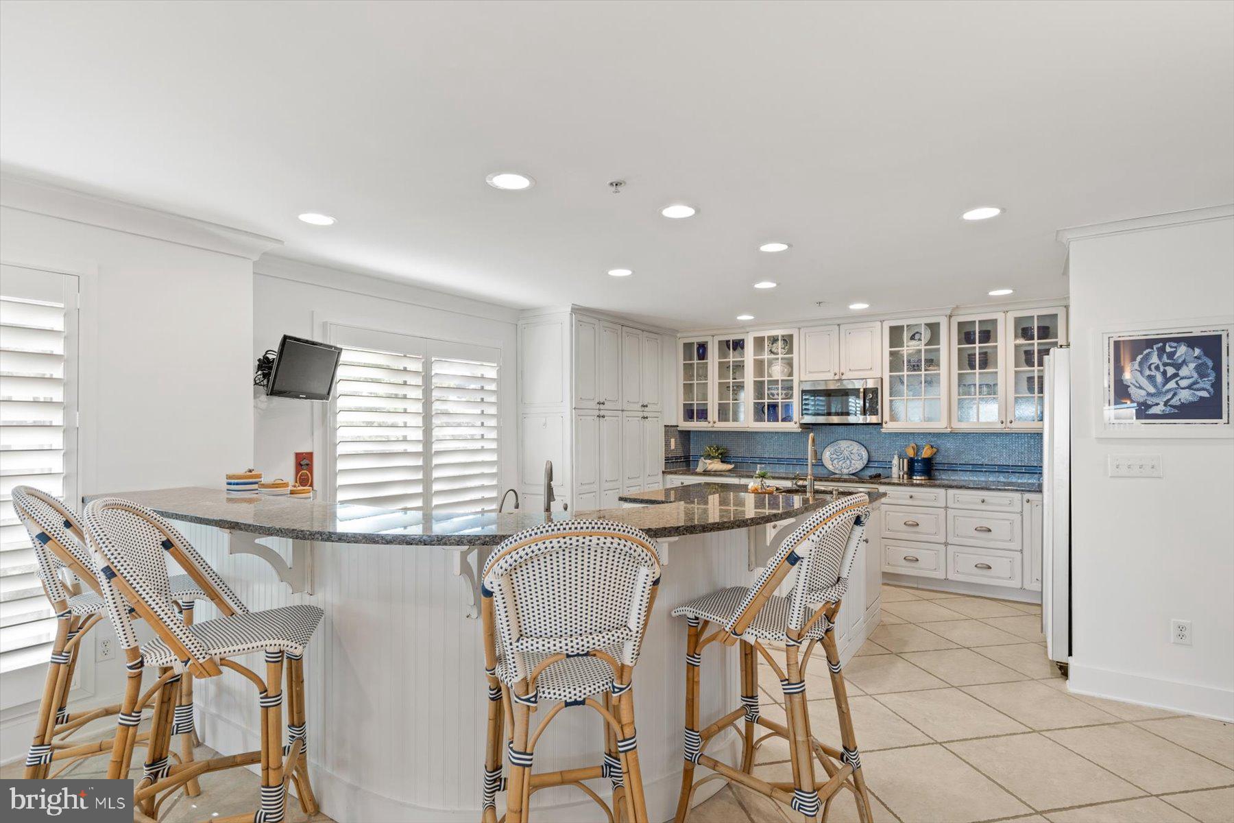 KINGS GRANT - Residential