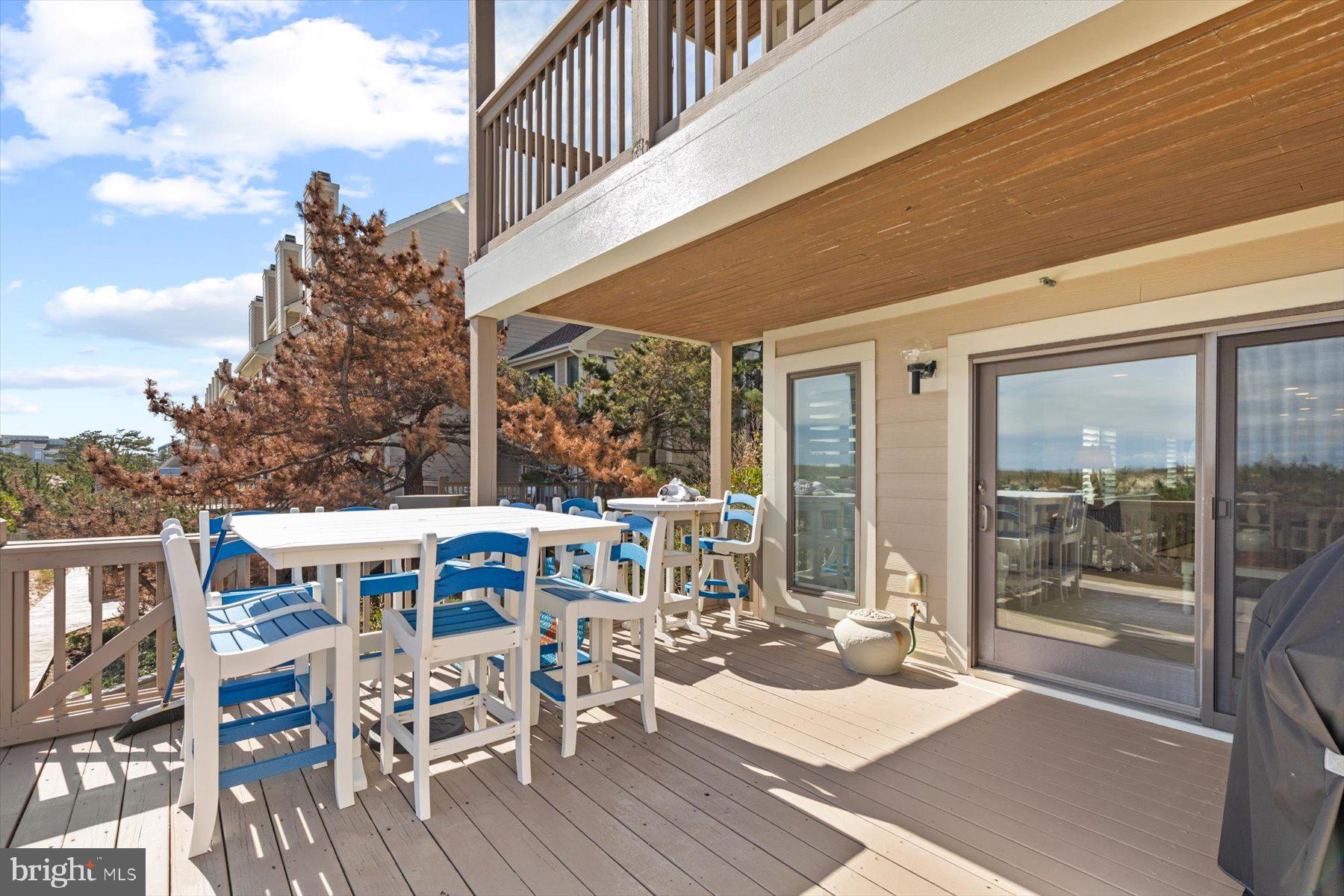 KINGS GRANT - Residential