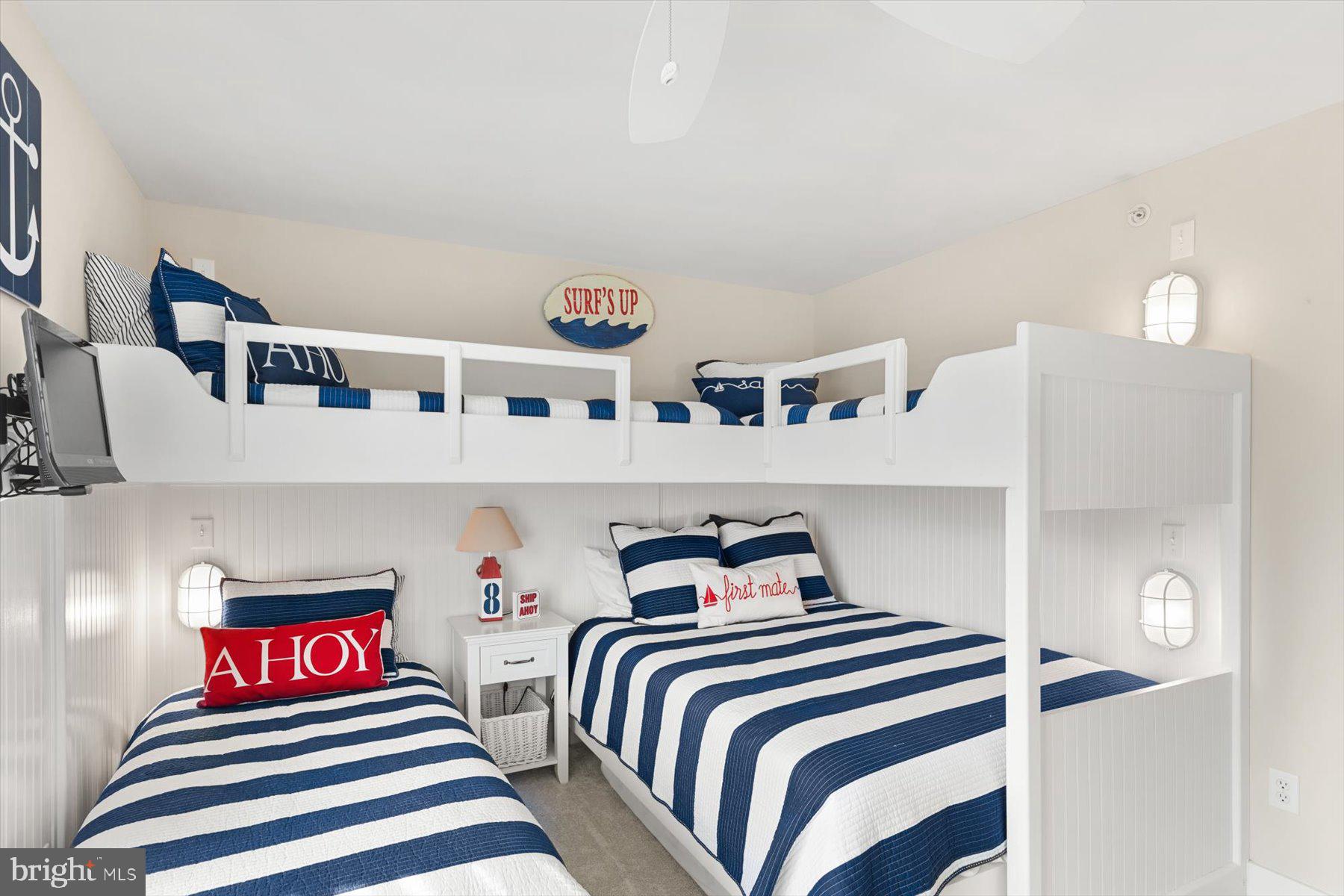 KINGS GRANT - Residential