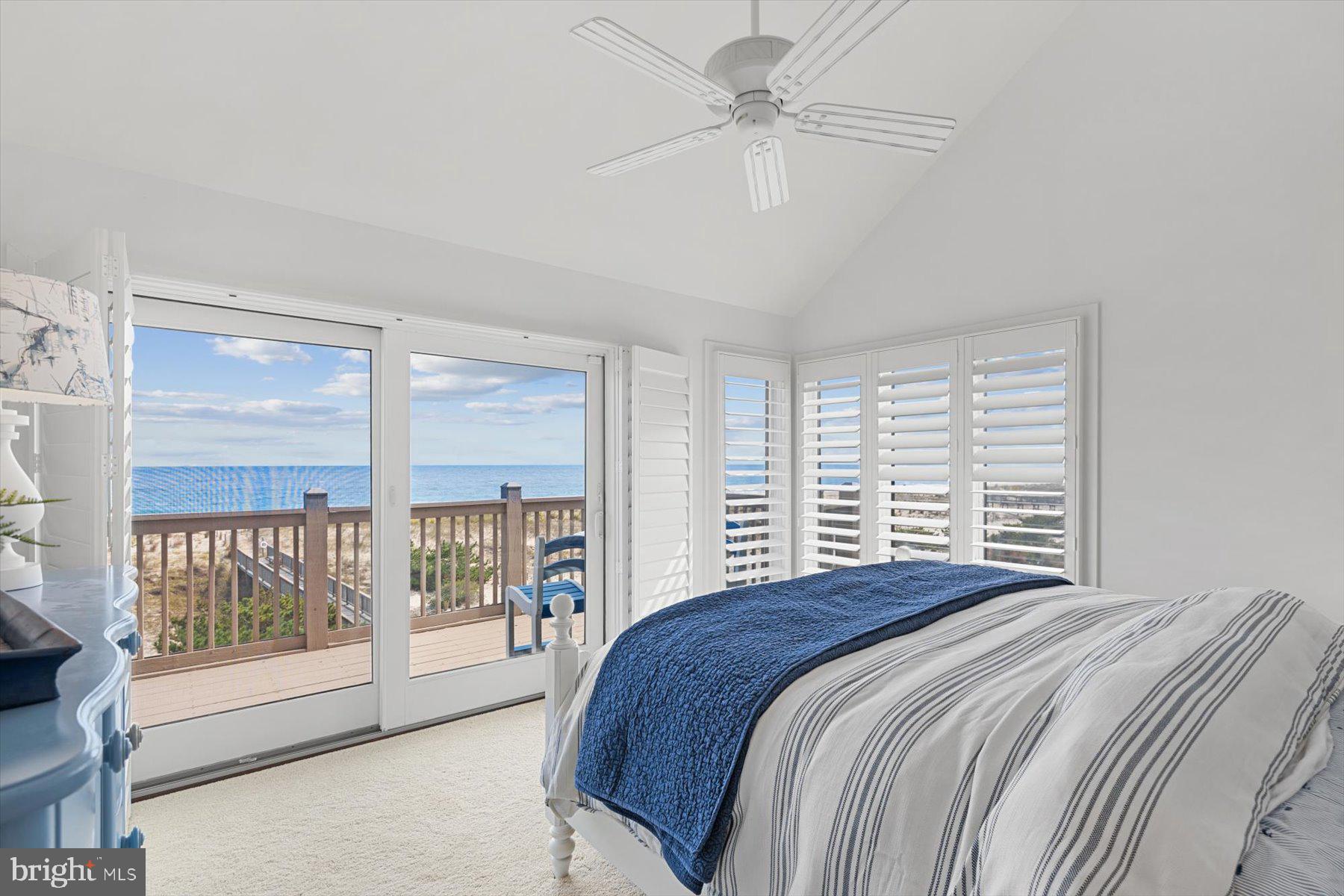 KINGS GRANT - Residential