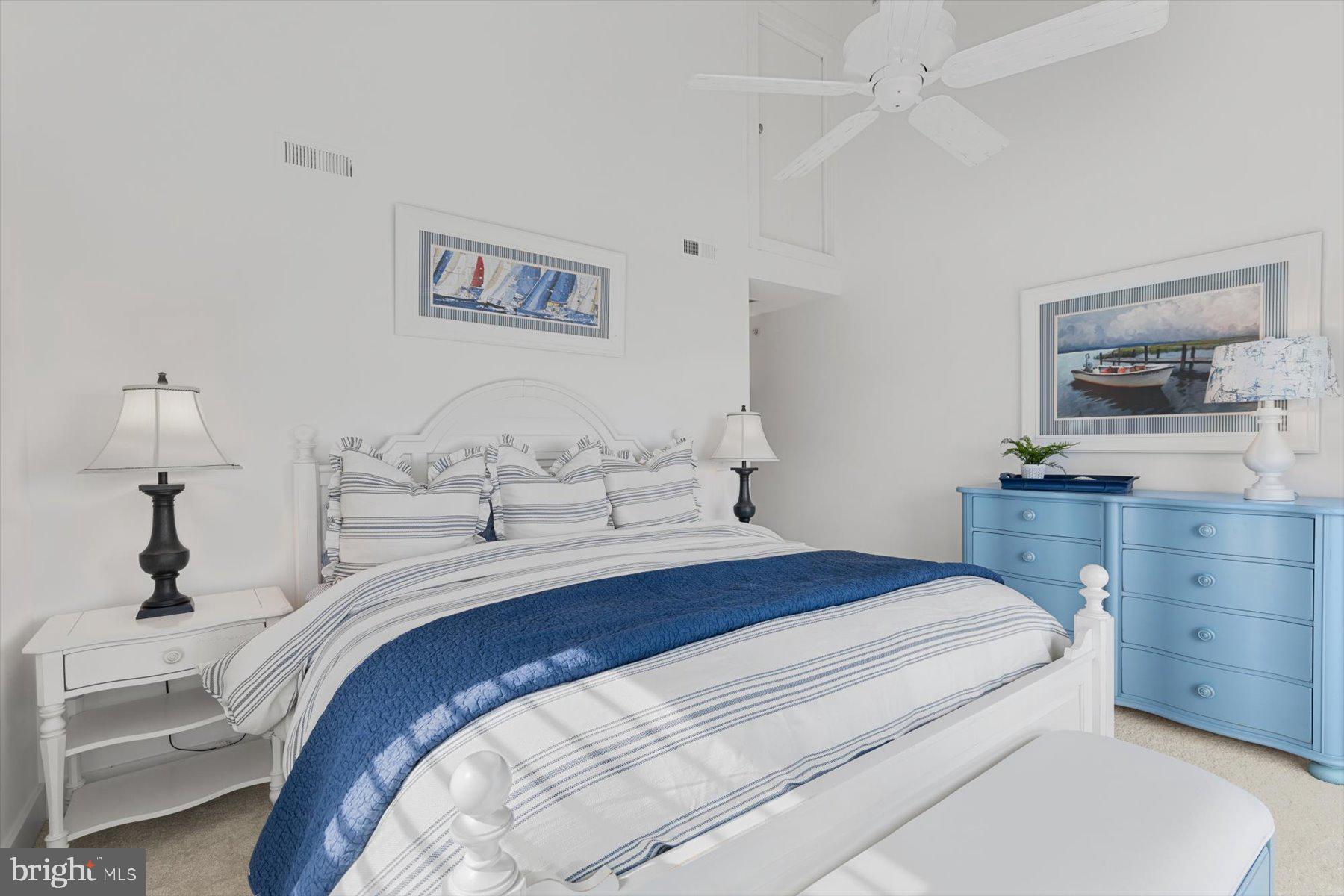 KINGS GRANT - Residential