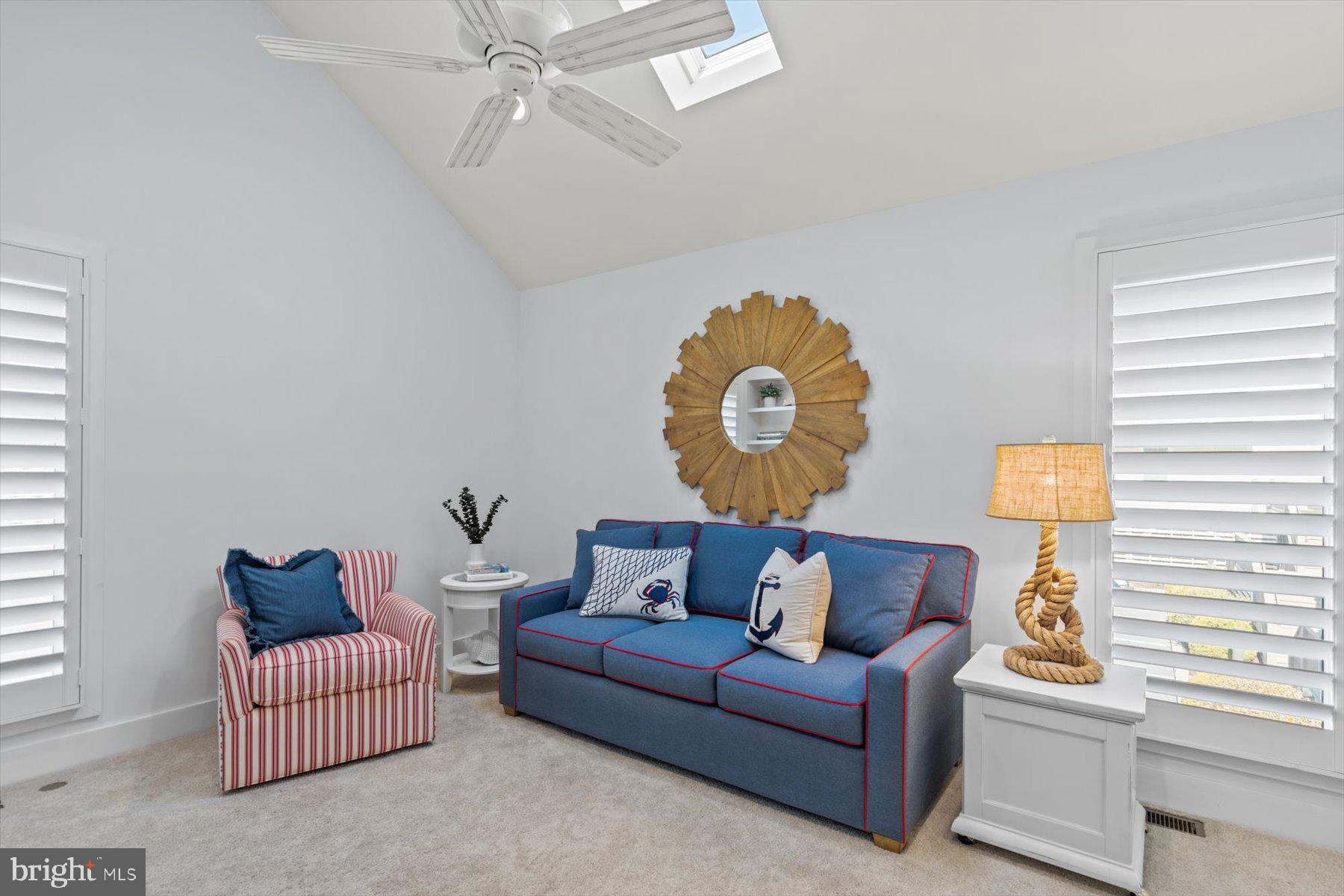 KINGS GRANT - Residential