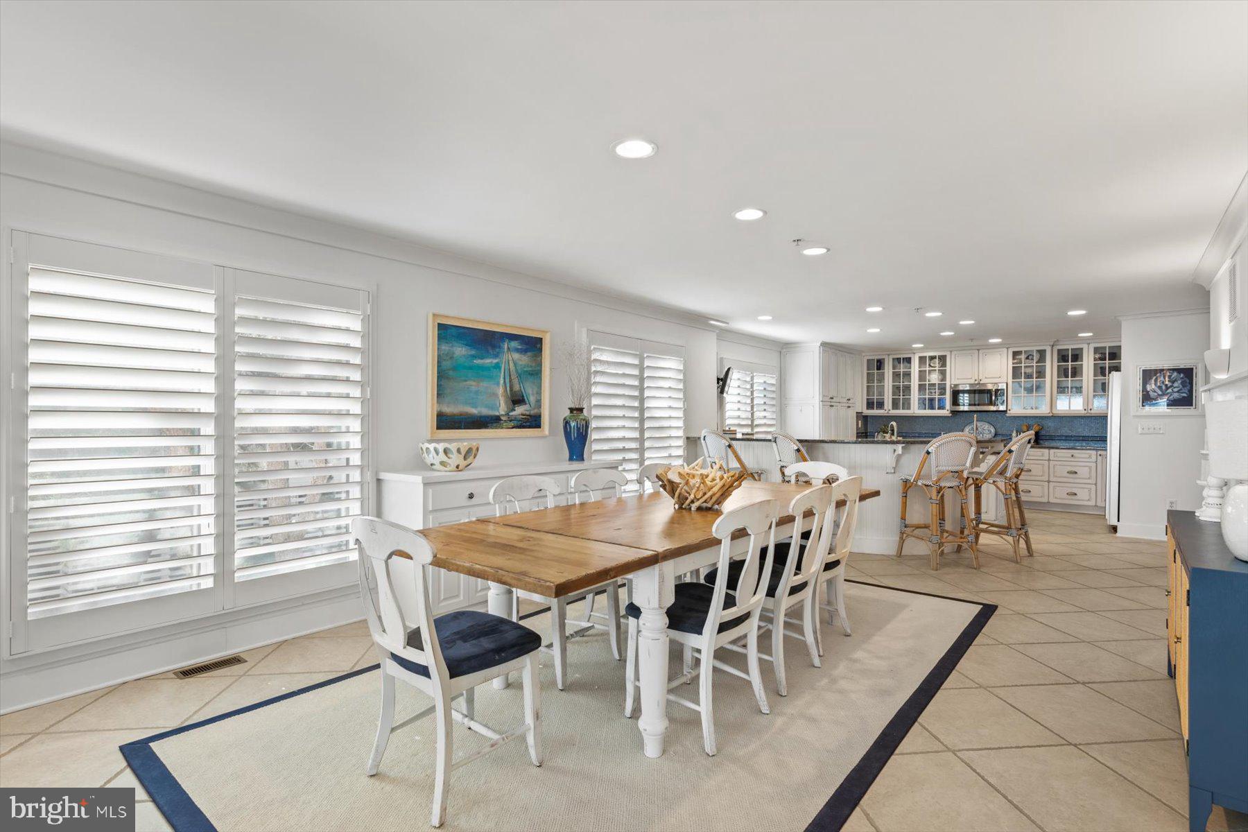 KINGS GRANT - Residential