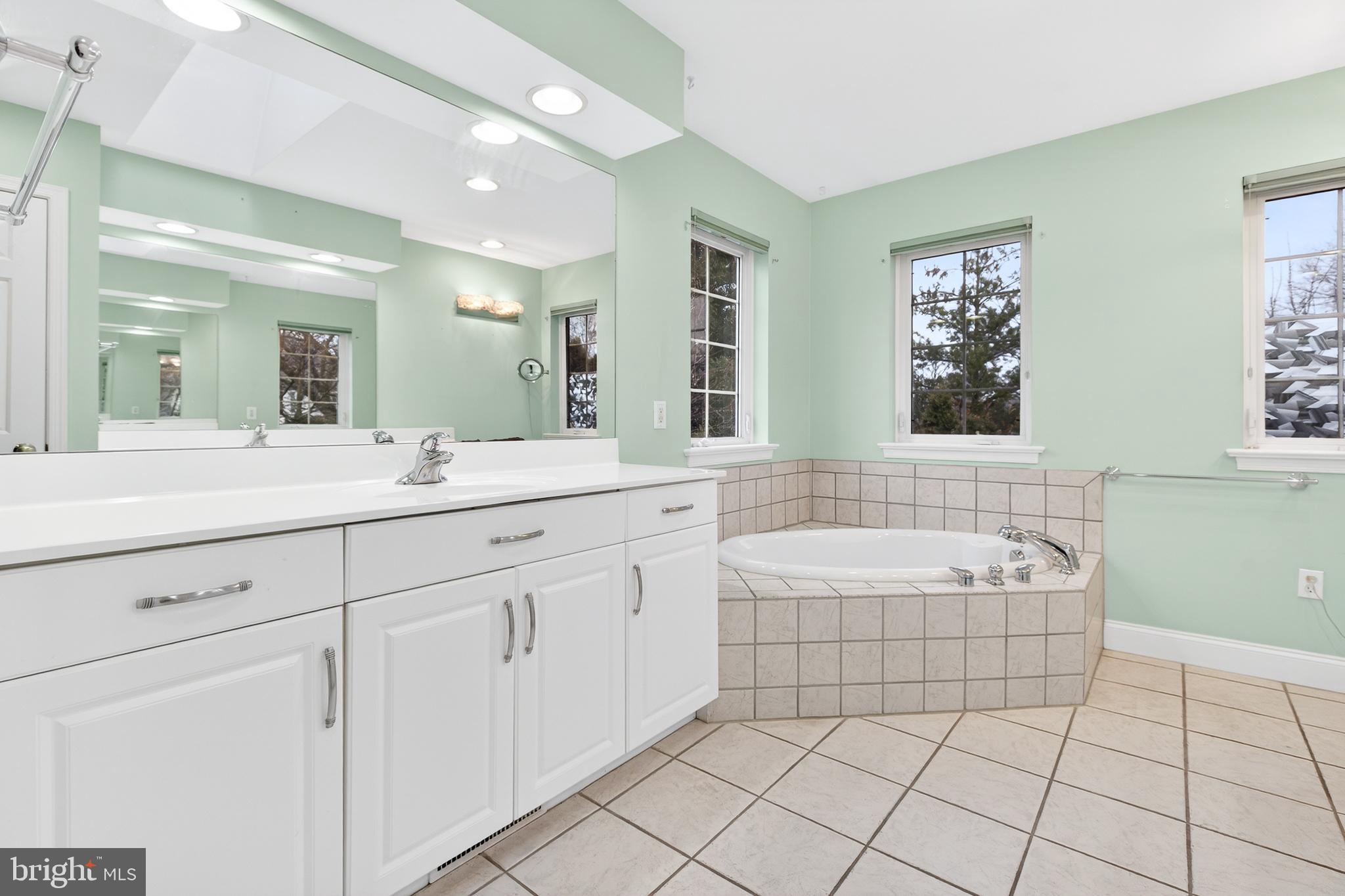 BENT CREEK - Residential