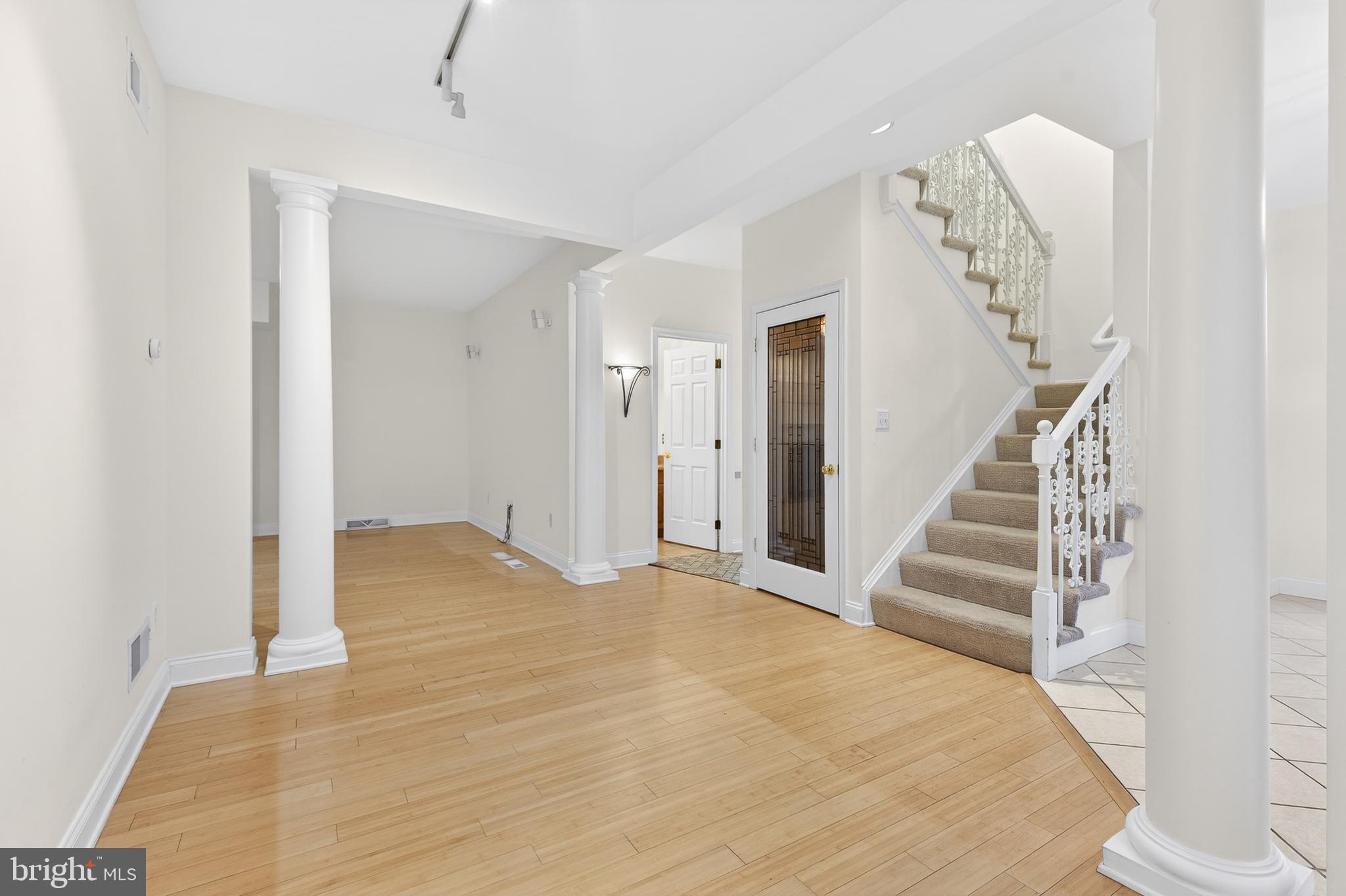 BENT CREEK - Residential