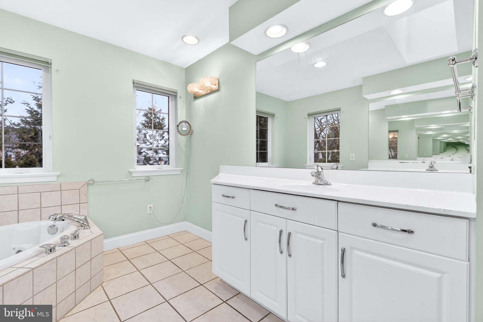 BENT CREEK - Residential