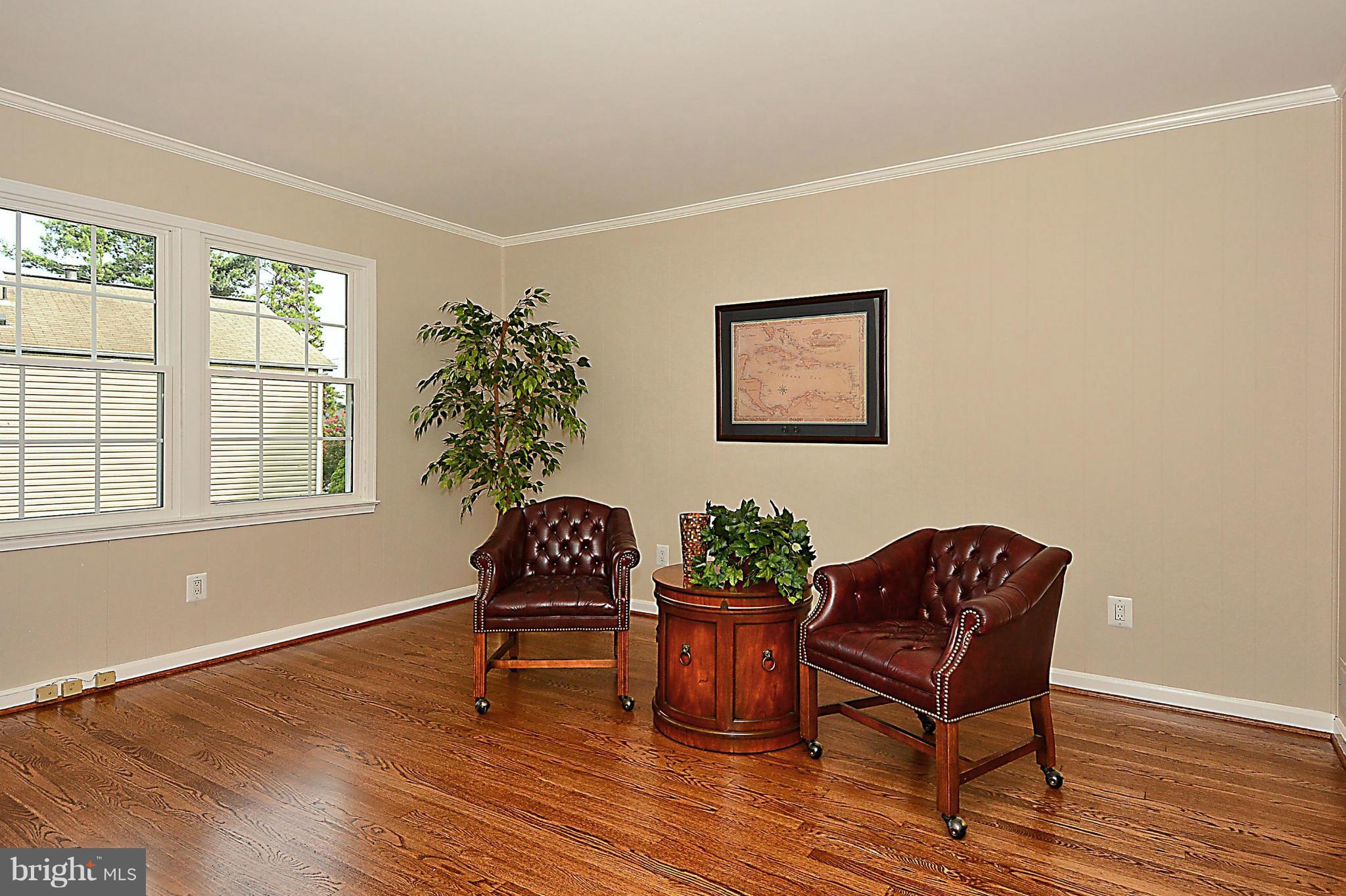 MC LEAN HAMLET - Residential