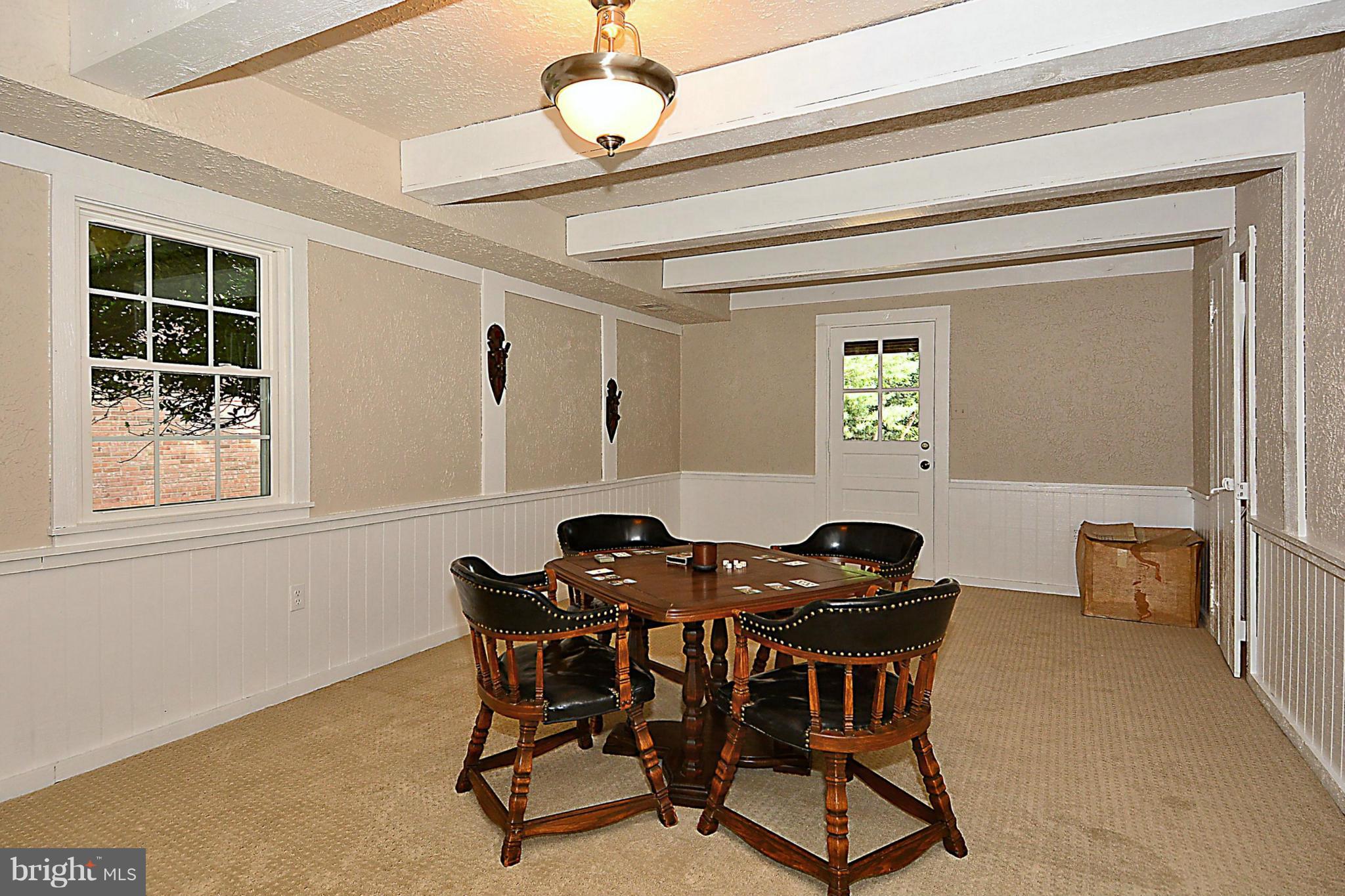 MC LEAN HAMLET - Residential