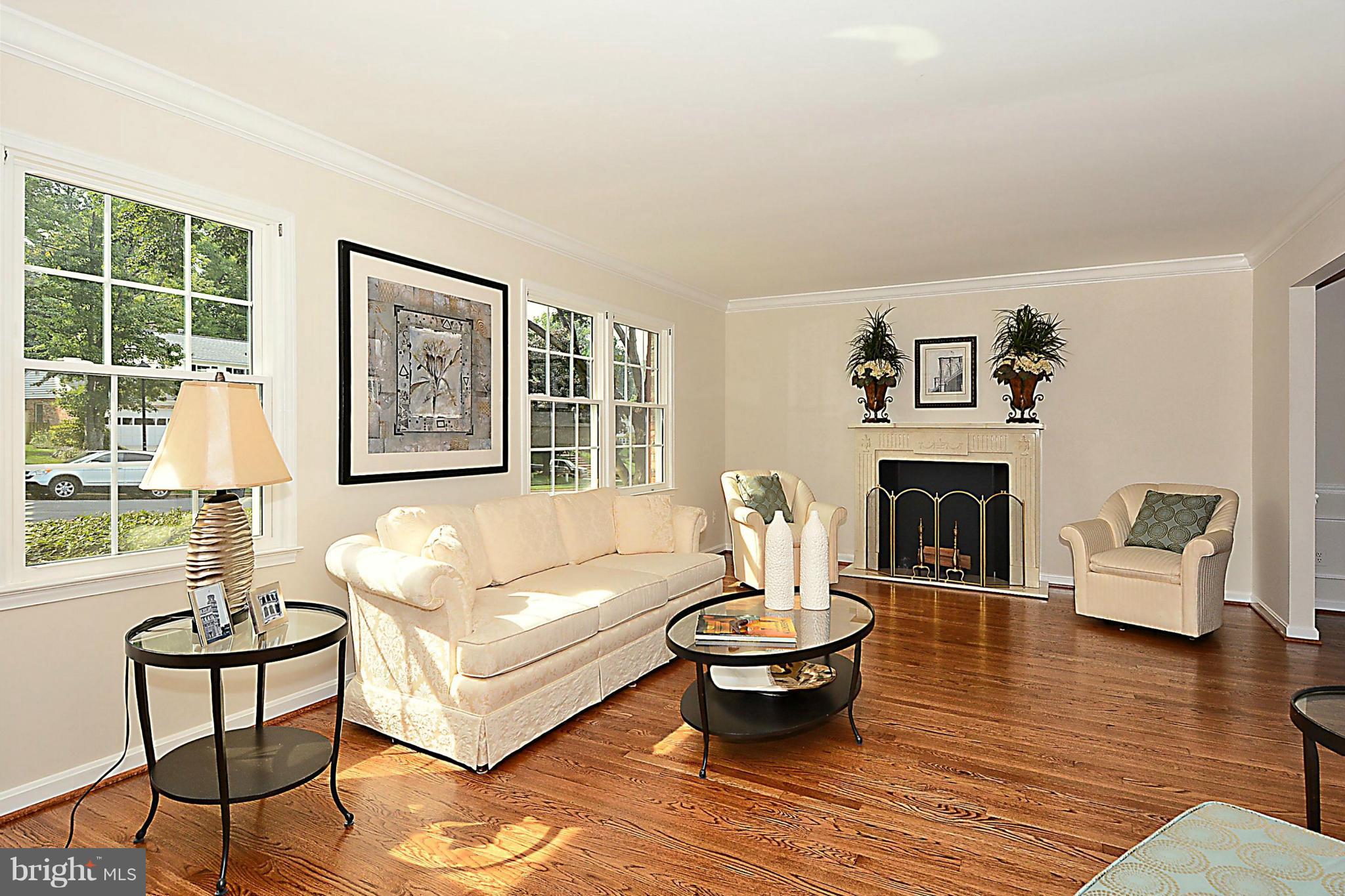 MC LEAN HAMLET - Residential