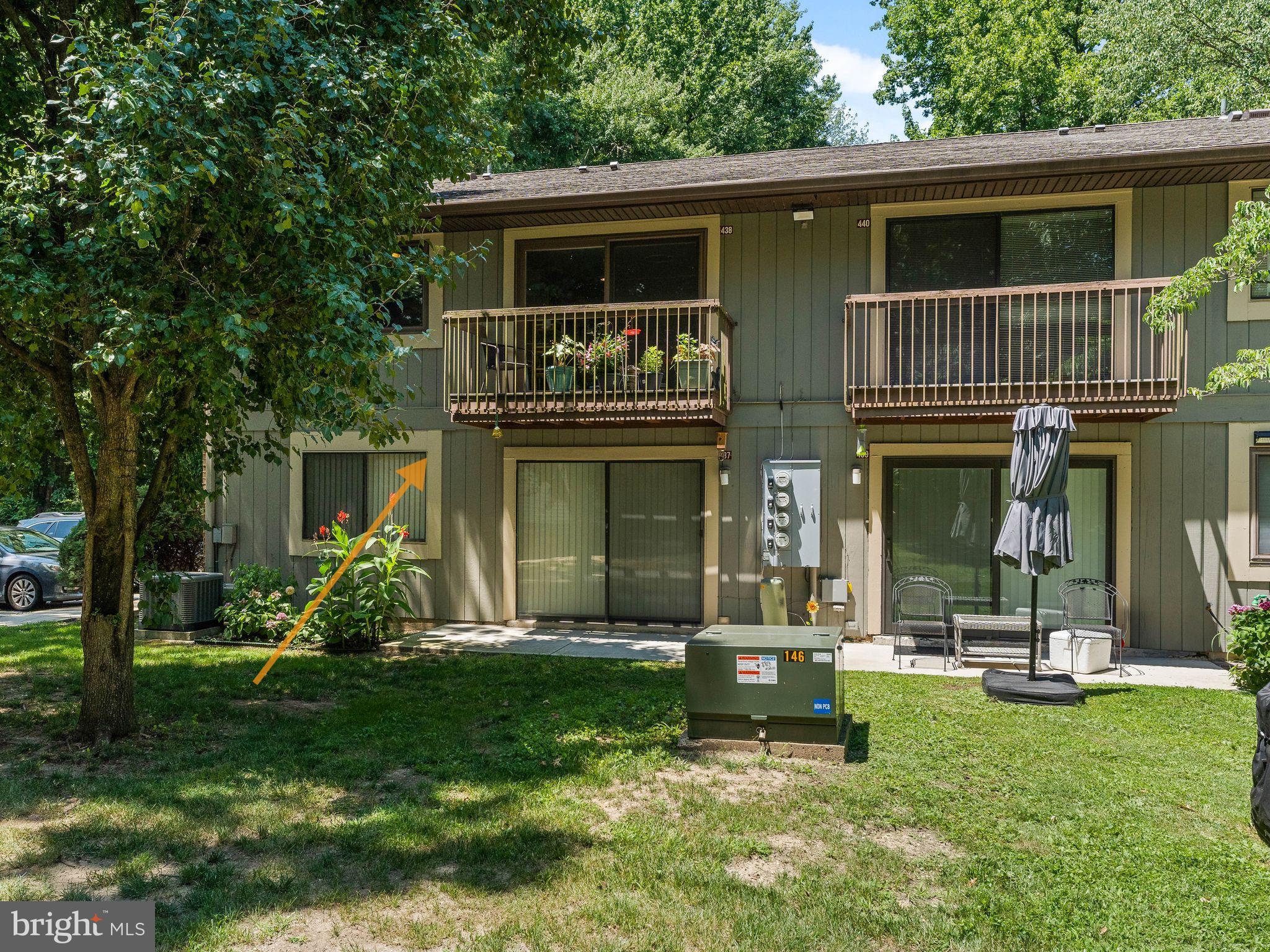115 E KINGS HIGHWAY 438