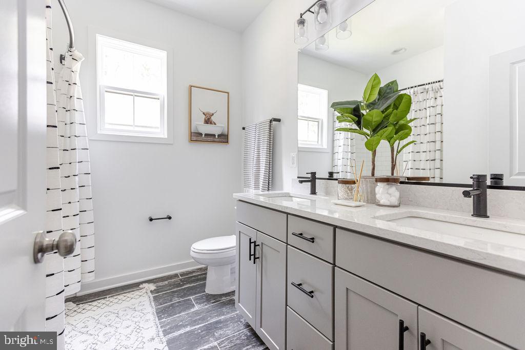 PELHAM'S CROSSING - Residential