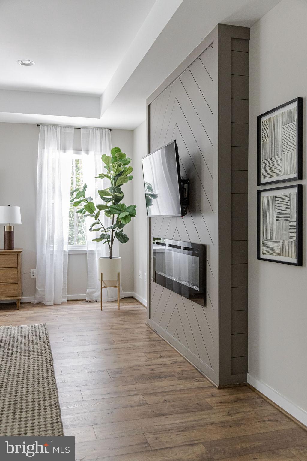 PELHAM'S CROSSING - Residential