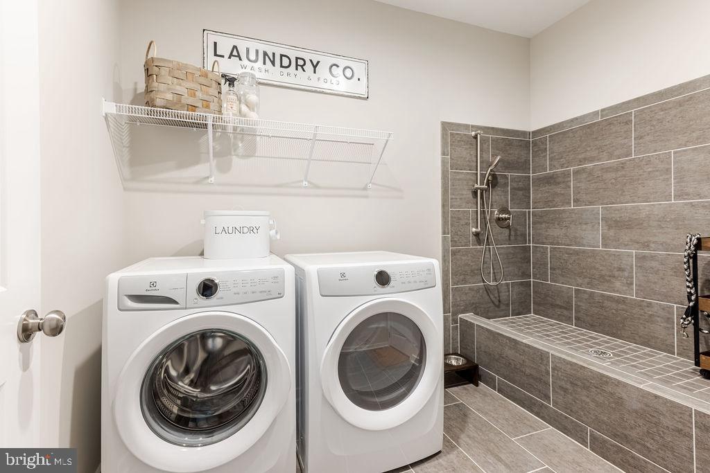 PELHAM'S CROSSING - Residential