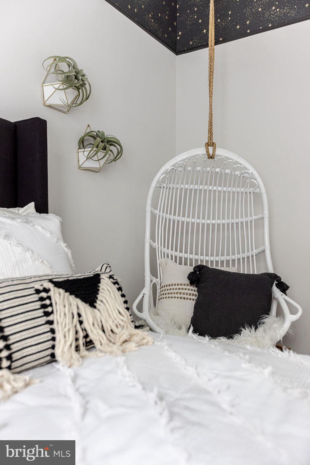 PELHAM'S CROSSING - Residential