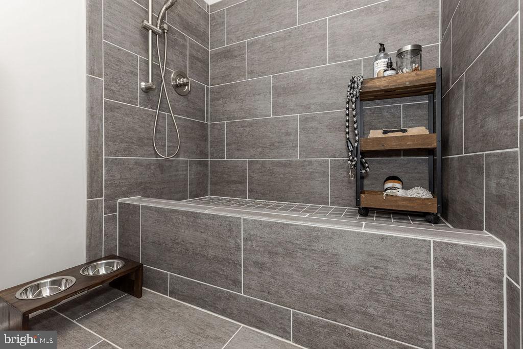 PELHAM'S CROSSING - Residential