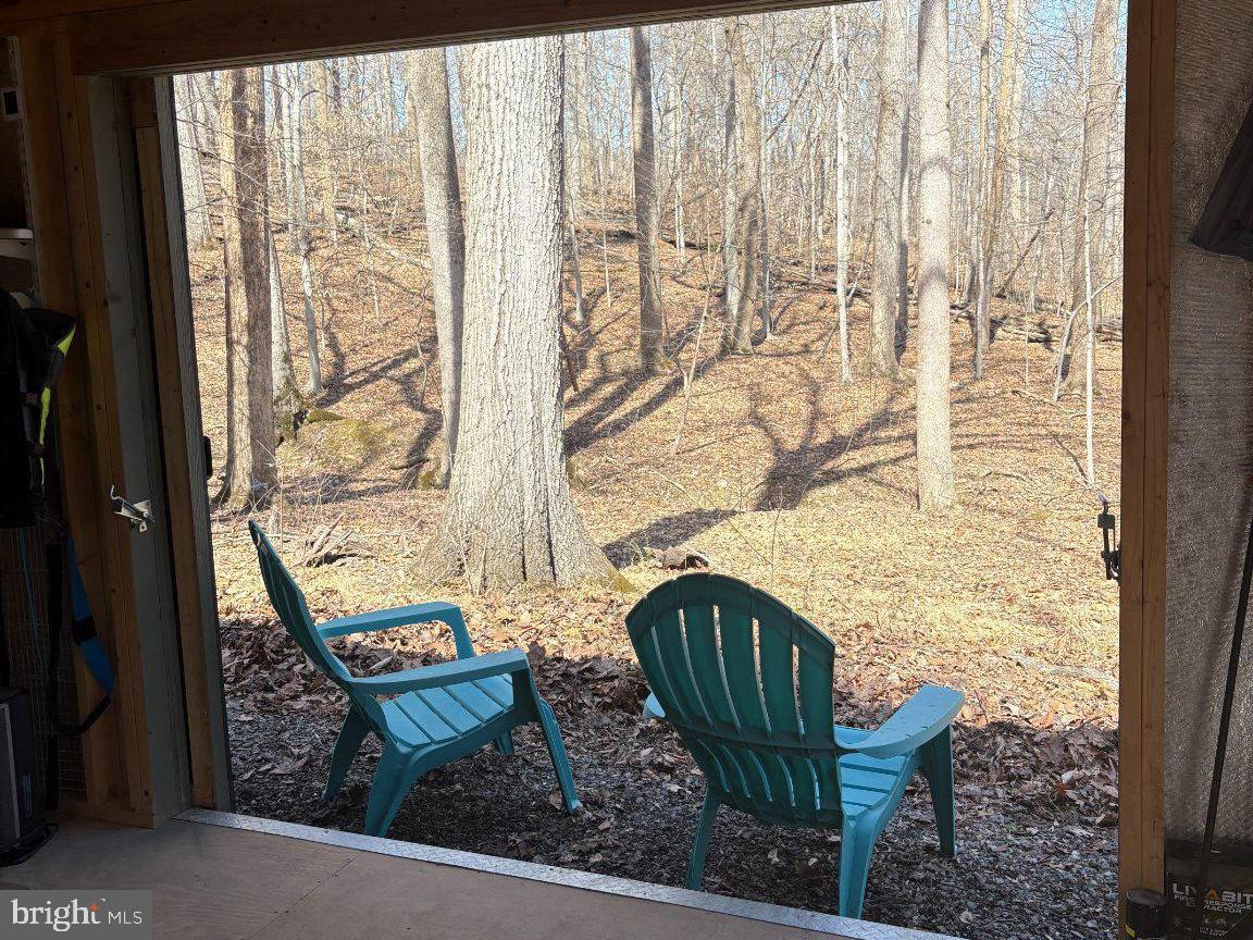 CALMES NECK ESTATES - Land