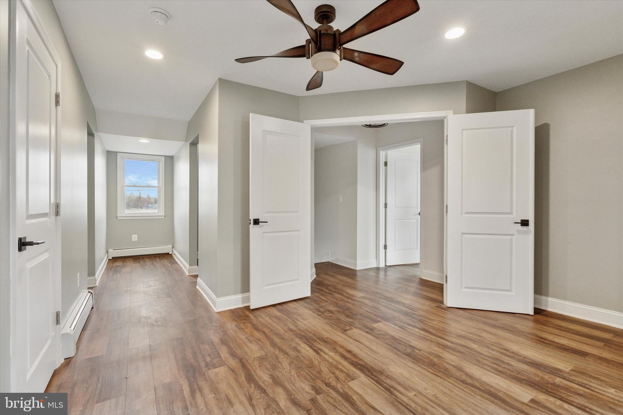 MAPLE GLEN - Residential