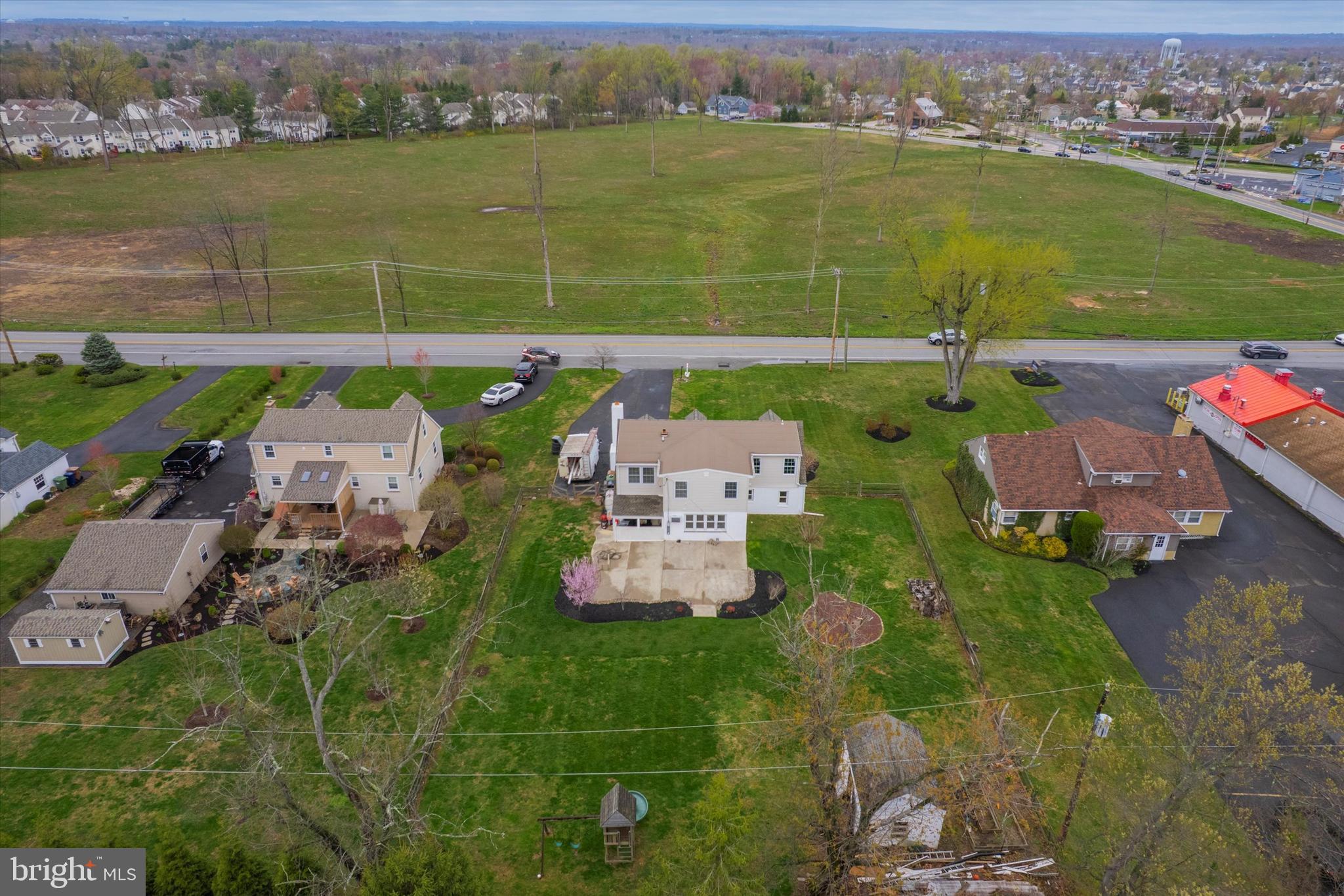 MAPLE GLEN - Residential