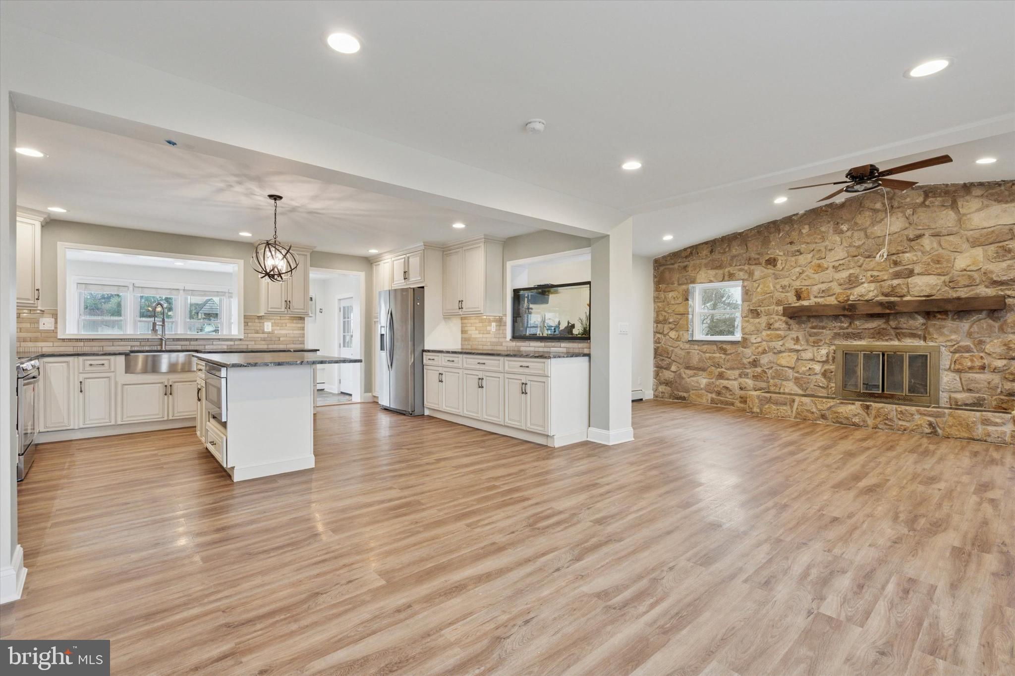 1833 NORRISTOWN
