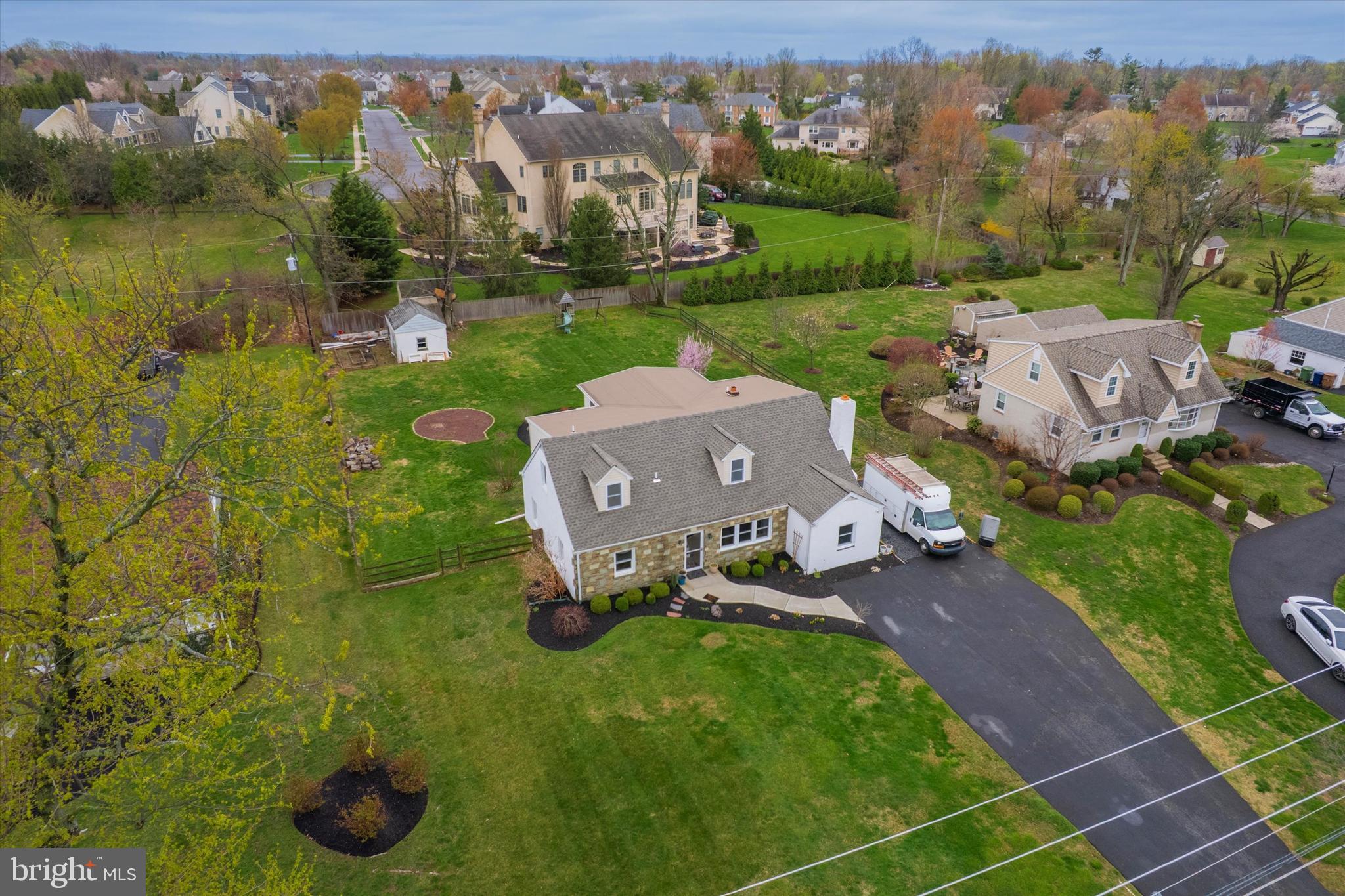 MAPLE GLEN - Residential