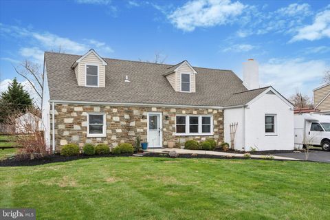 1833 NORRISTOWN AMBLER PA 19002