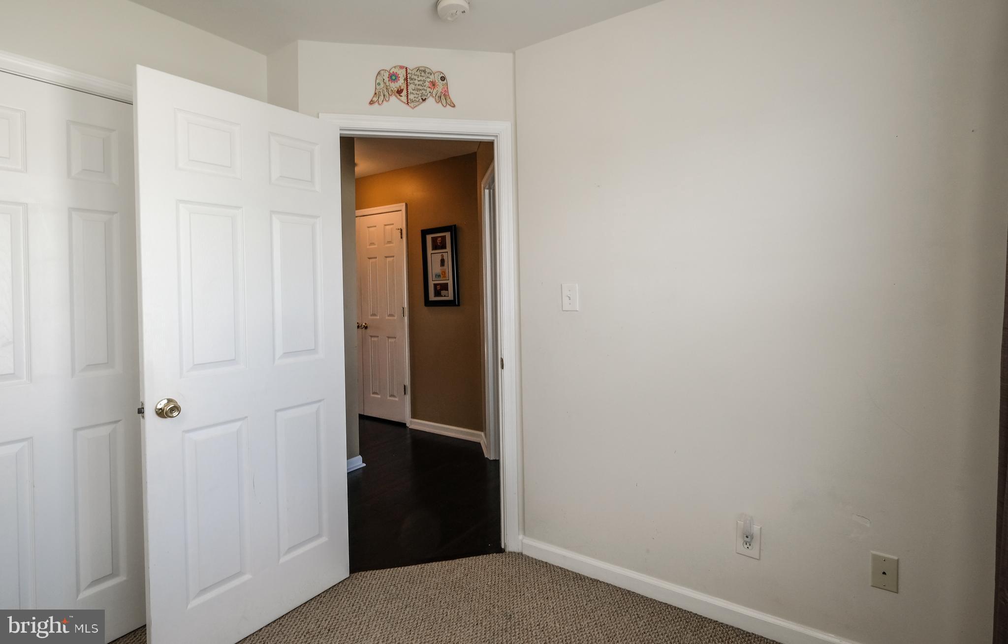 MILLS FARM - Residential