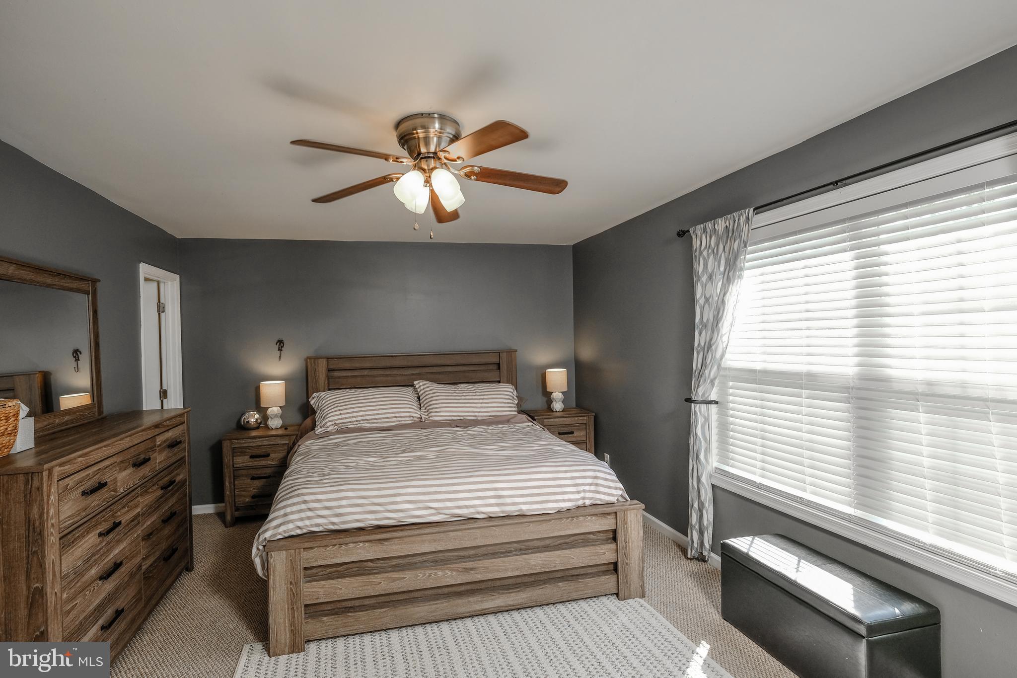 MILLS FARM - Residential