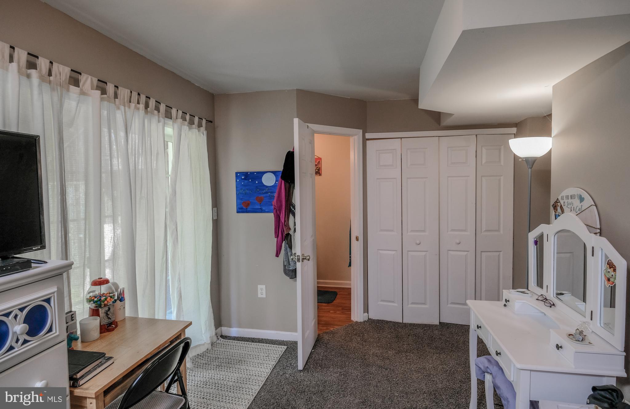 MILLS FARM - Residential