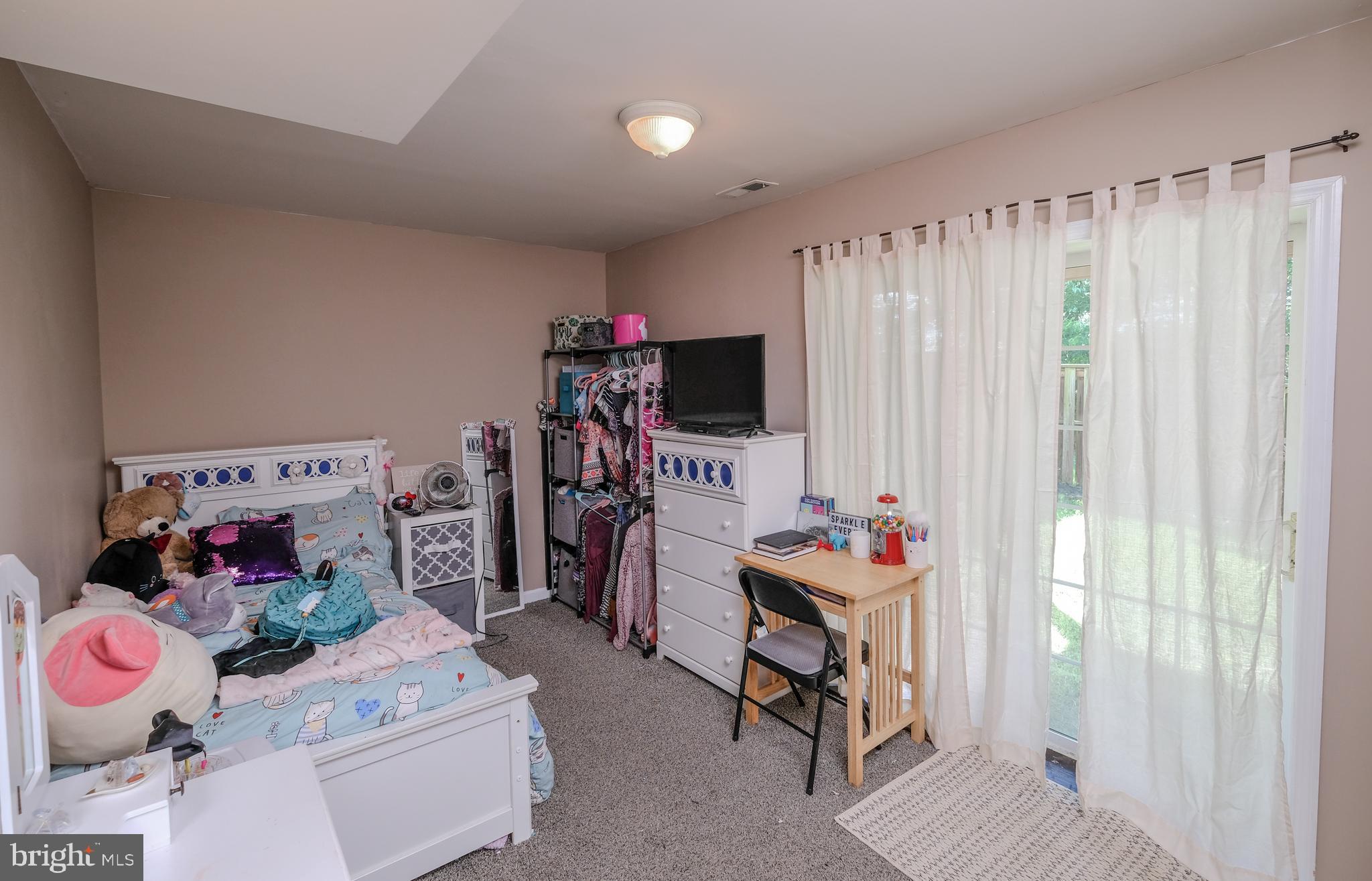 MILLS FARM - Residential