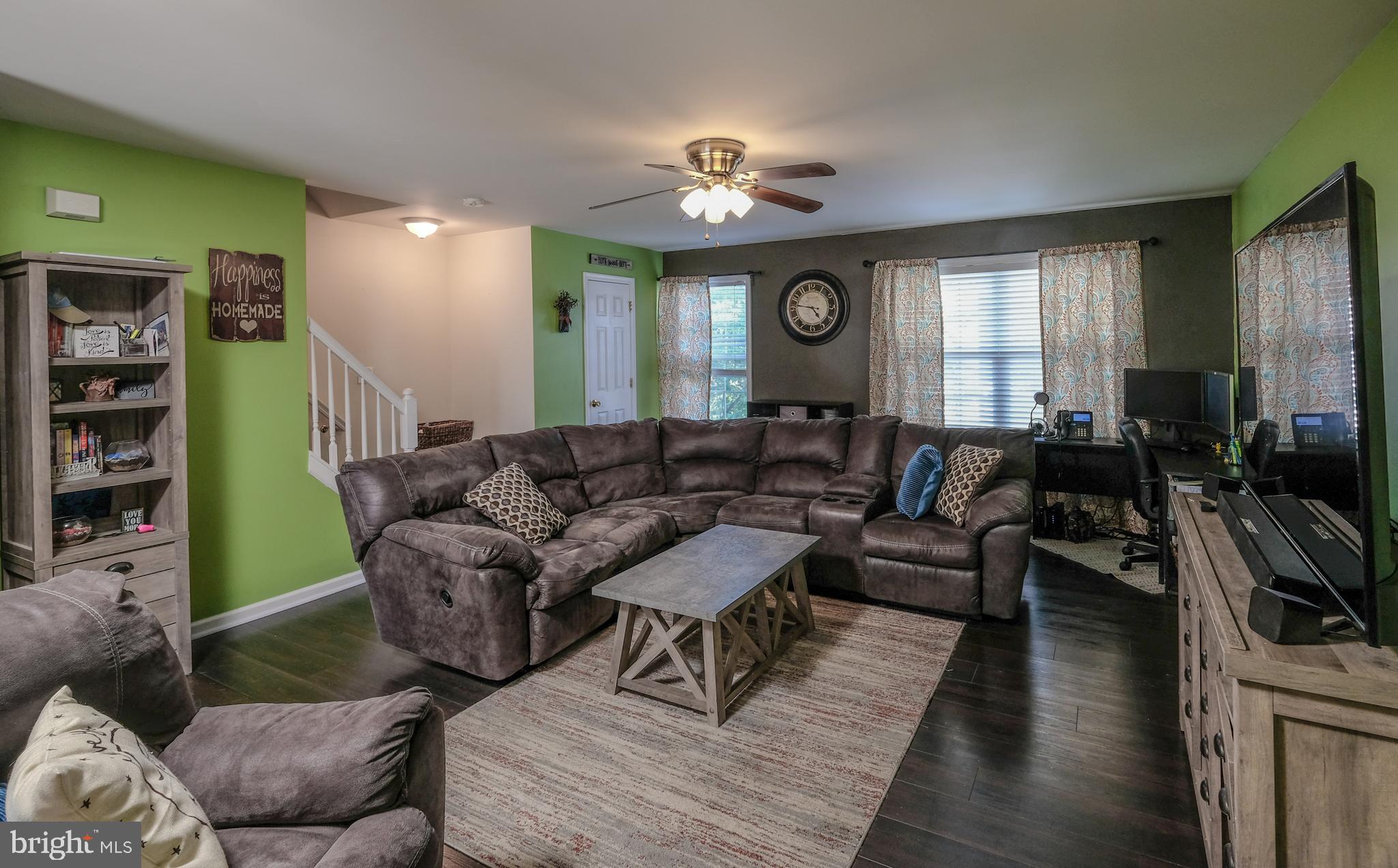 MILLS FARM - Residential