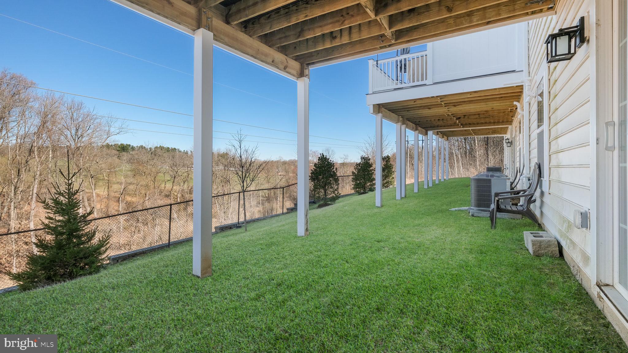 BROOKEFIELD - Residential Lease