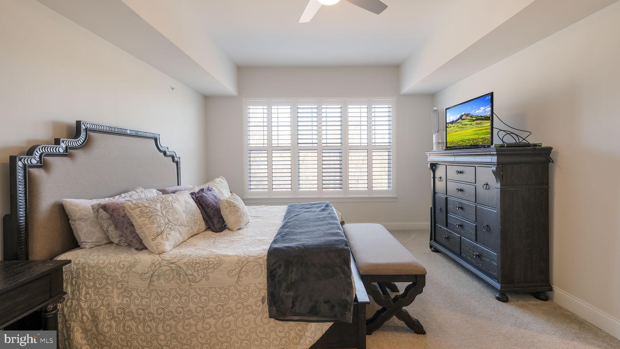 BROOKEFIELD - Residential Lease