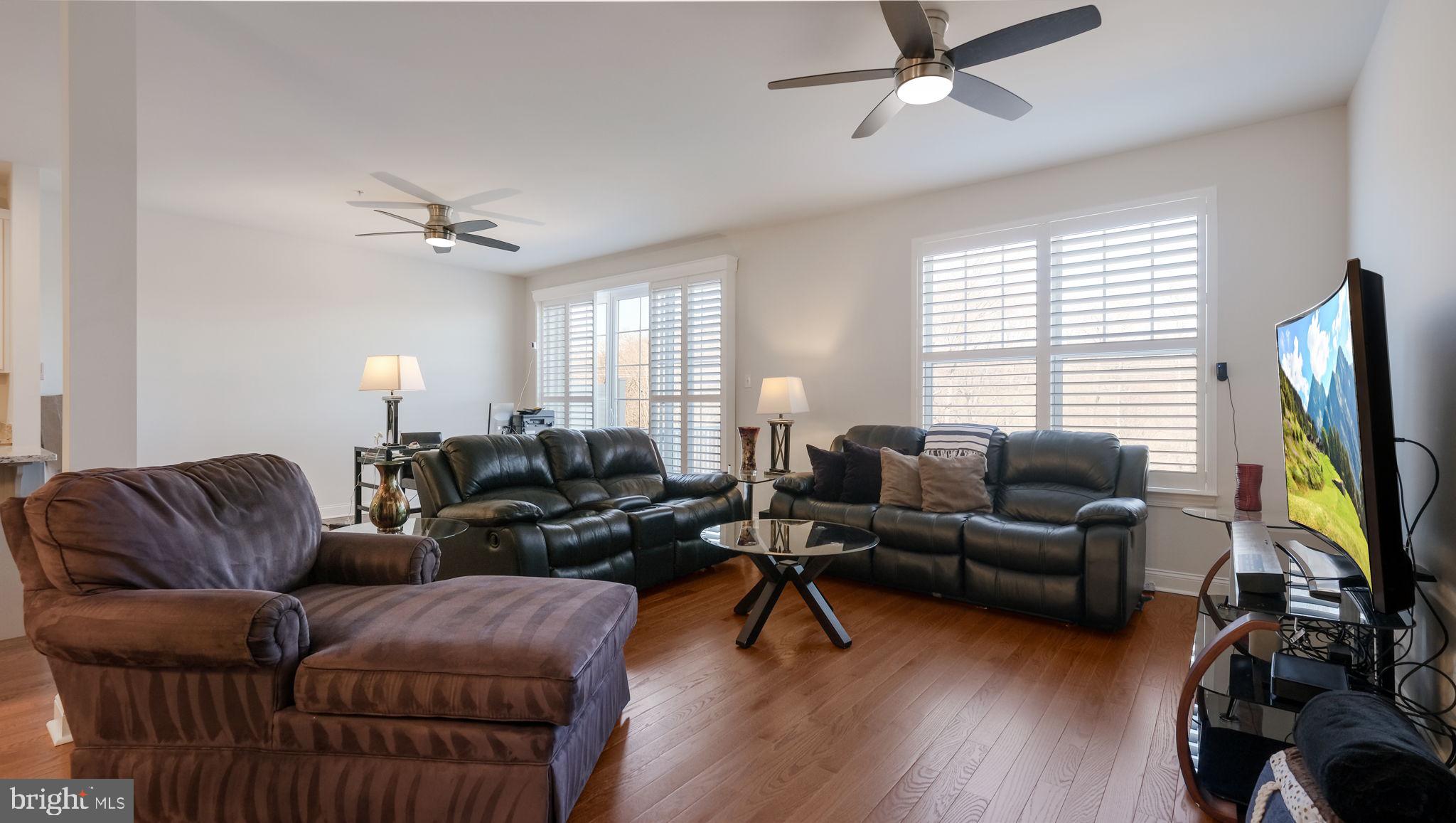 BROOKEFIELD - Residential Lease