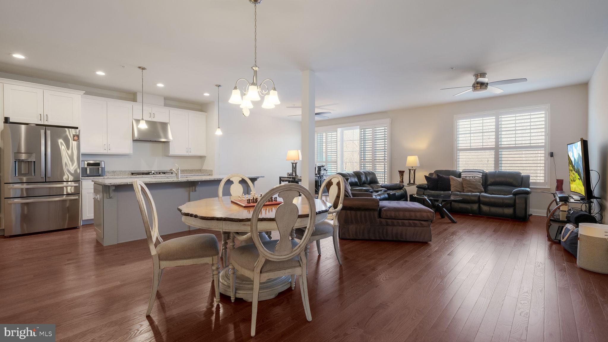 BROOKEFIELD - Residential Lease