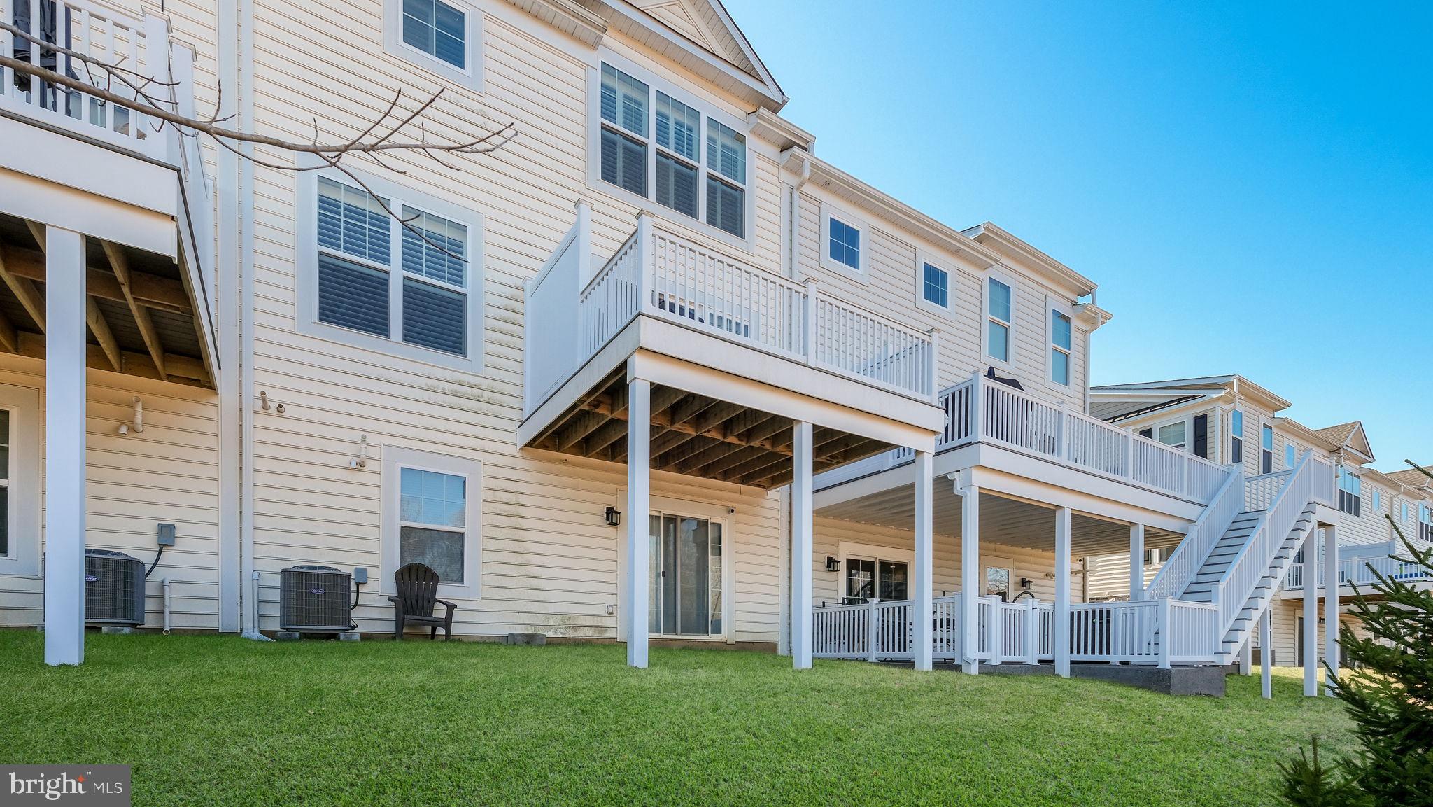 BROOKEFIELD - Residential Lease