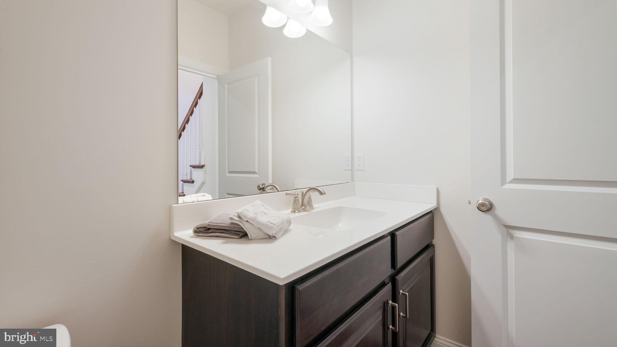 BROOKEFIELD - Residential Lease