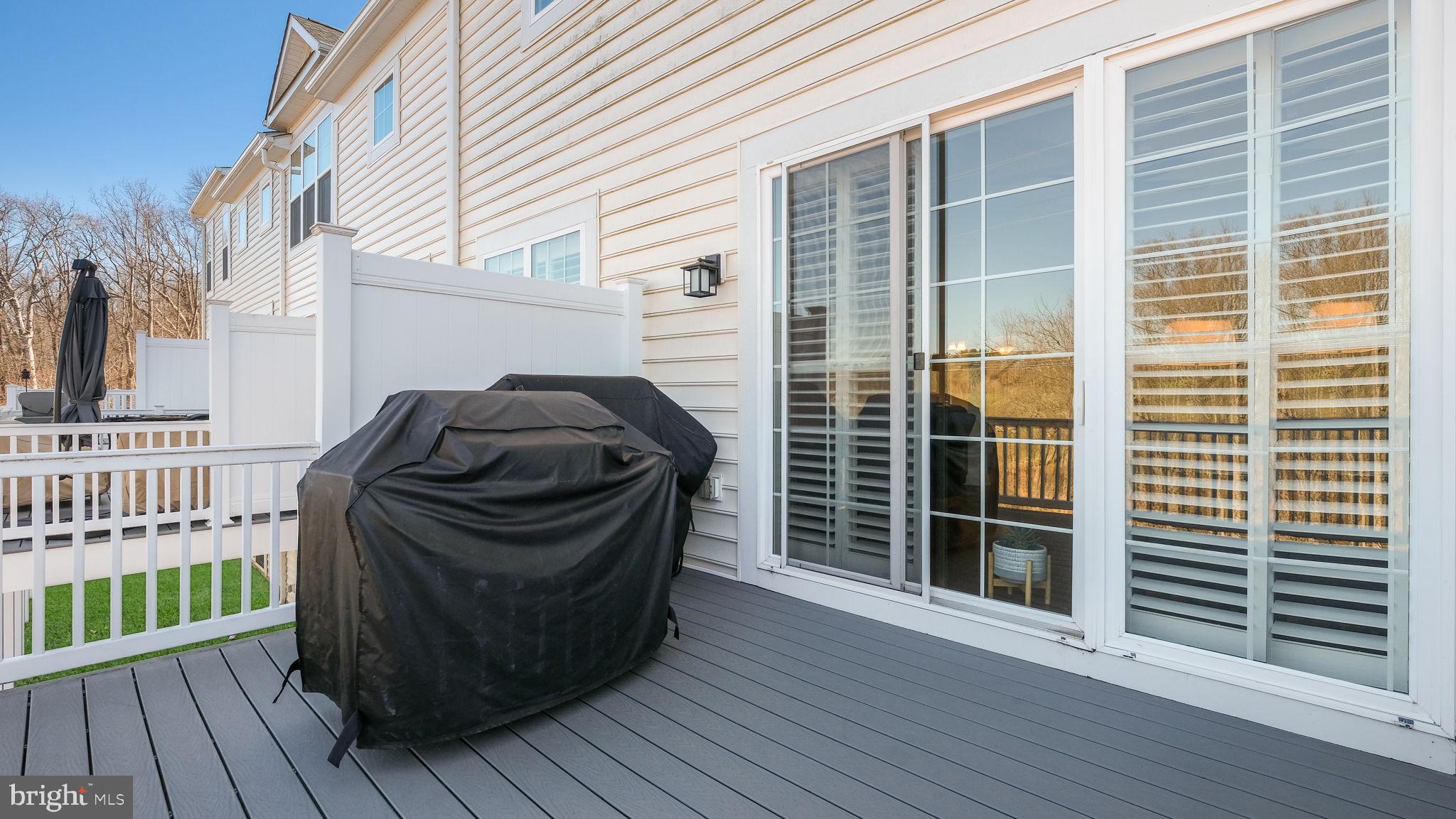 BROOKEFIELD - Residential Lease