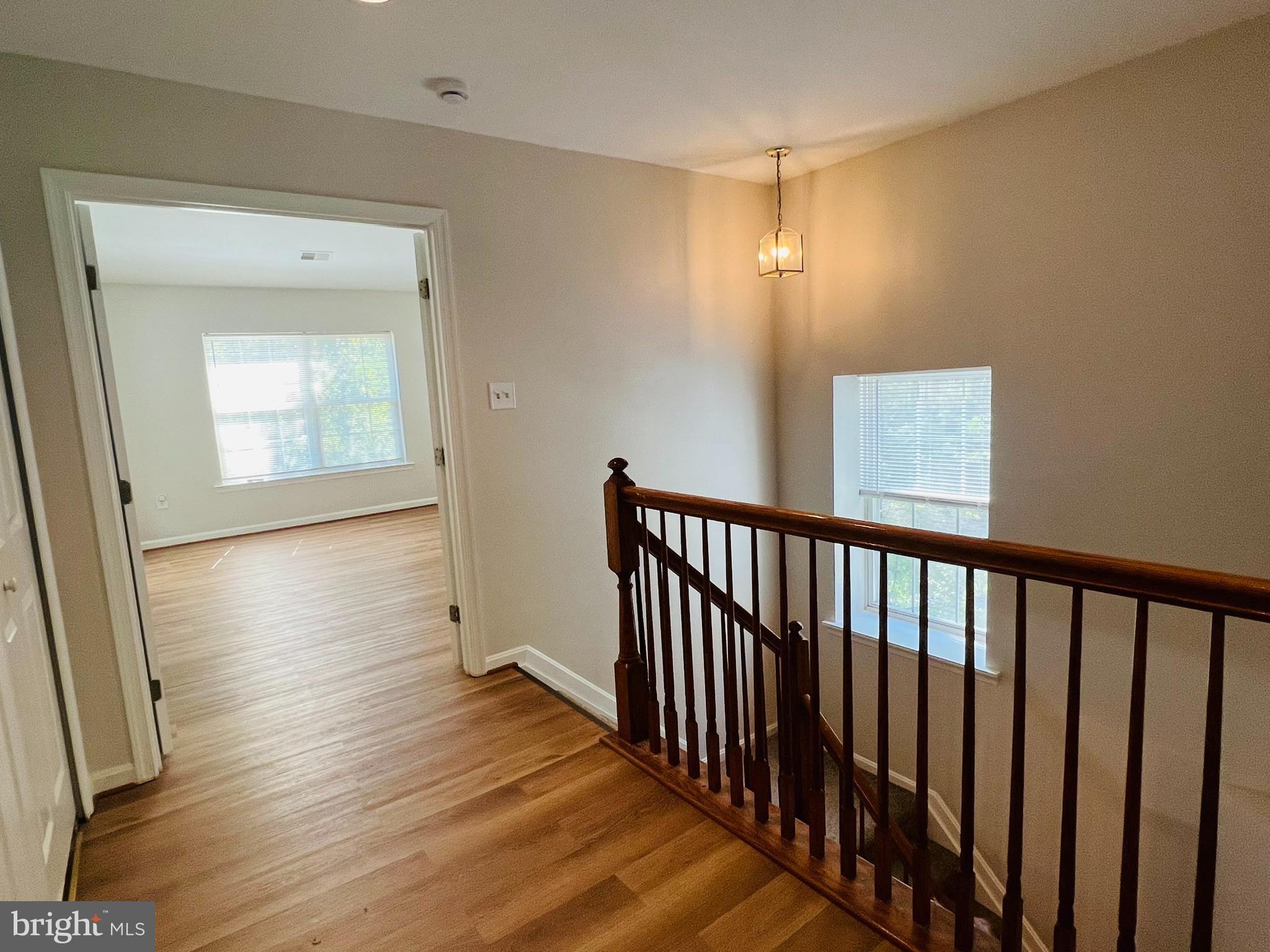 CLARKS CROSSING - Residential Lease