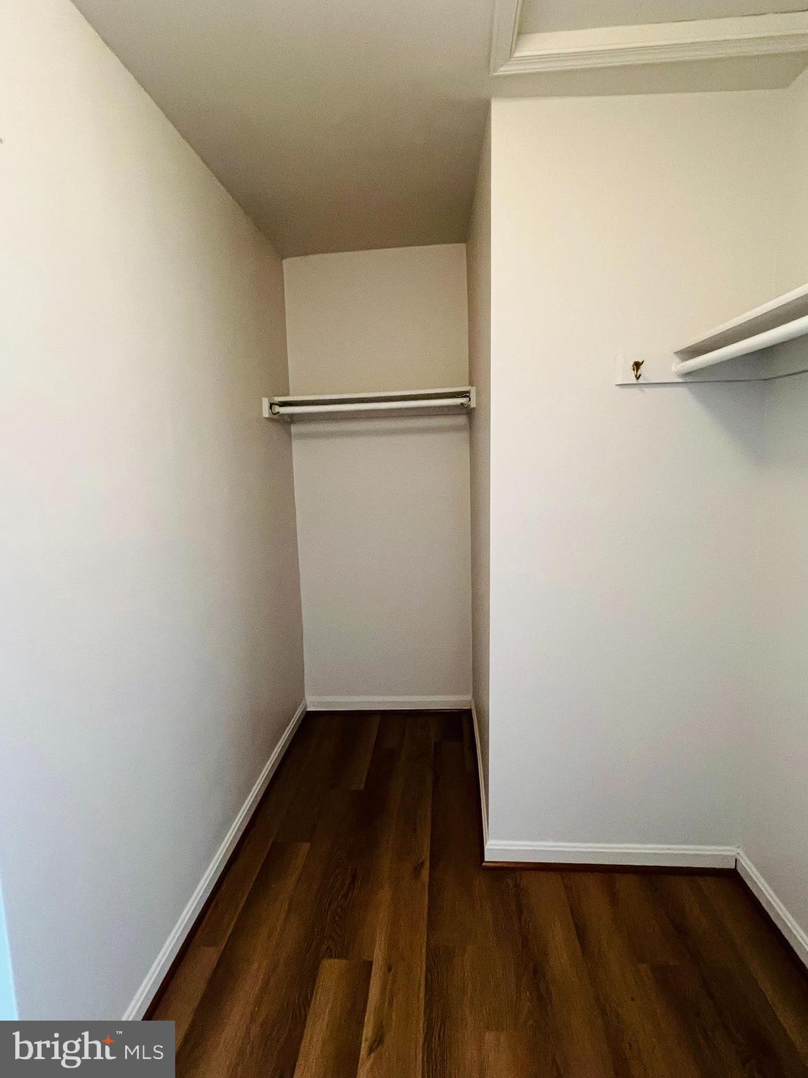 CLARKS CROSSING - Residential Lease