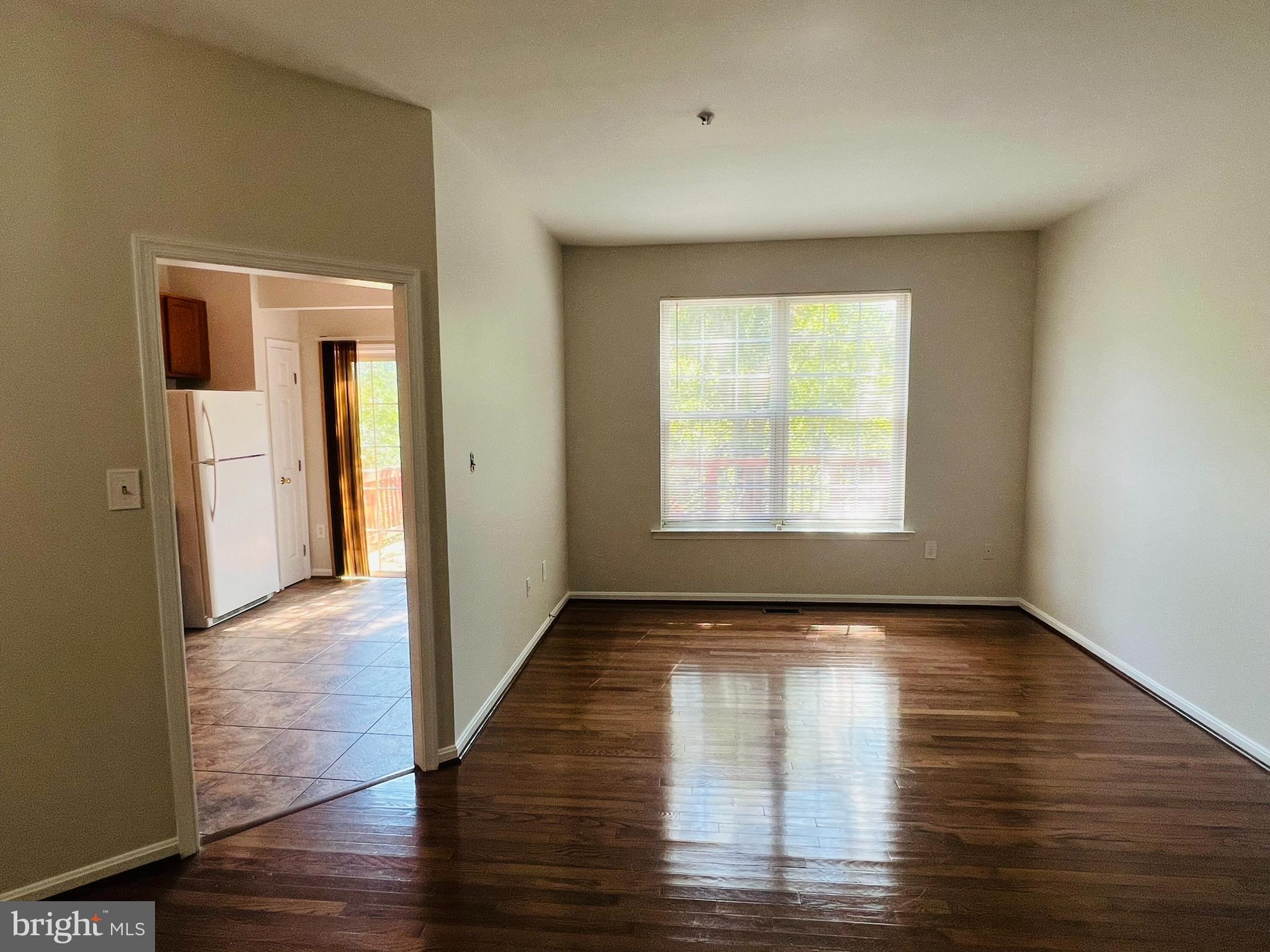 CLARKS CROSSING - Residential Lease