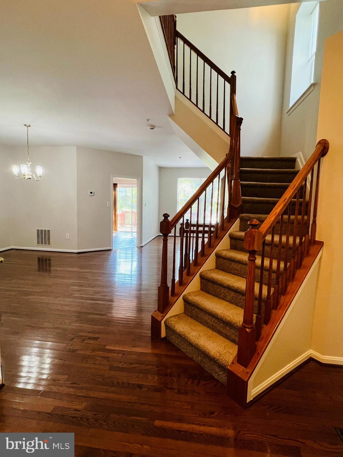 CLARKS CROSSING - Residential Lease