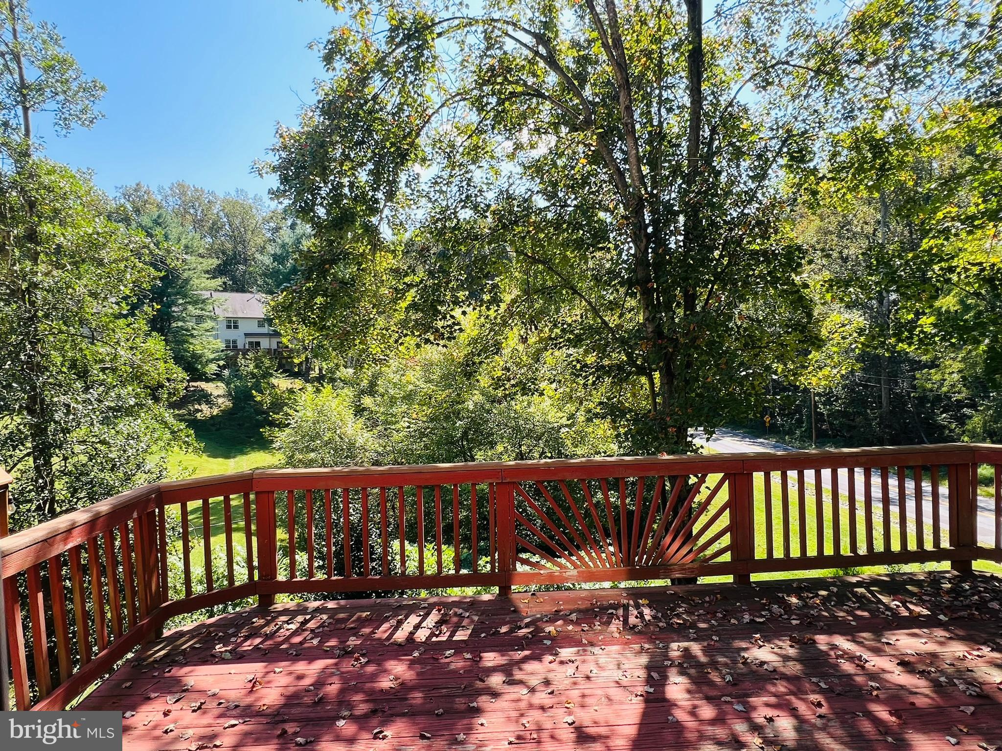 CLARKS CROSSING - Residential Lease