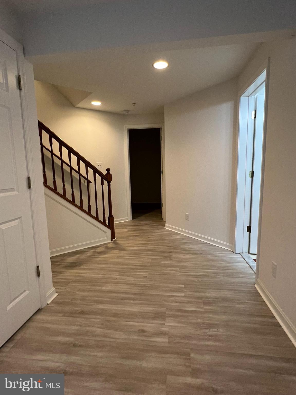 CLARKS CROSSING - Residential Lease