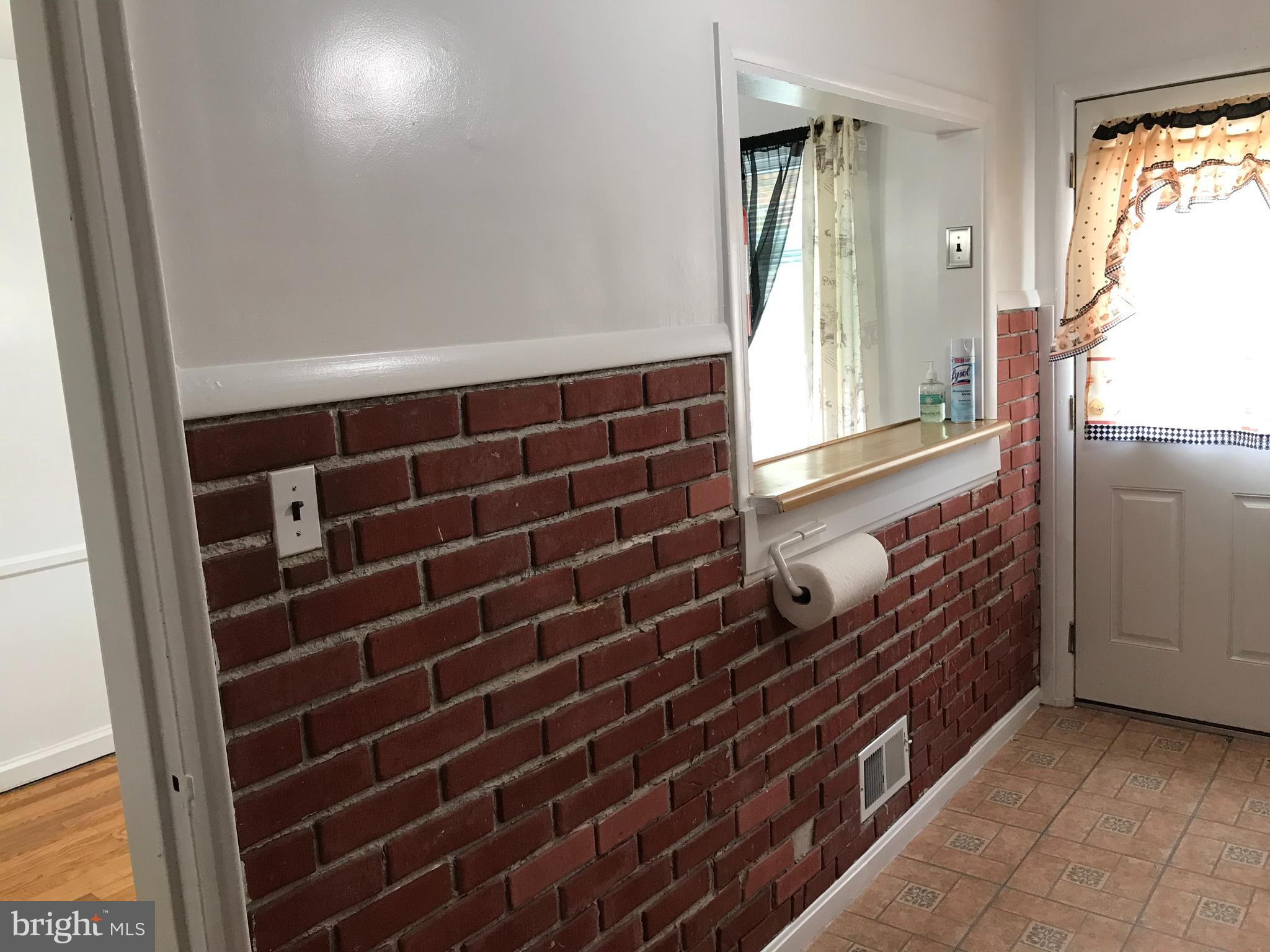 WEST HILLS - Residential