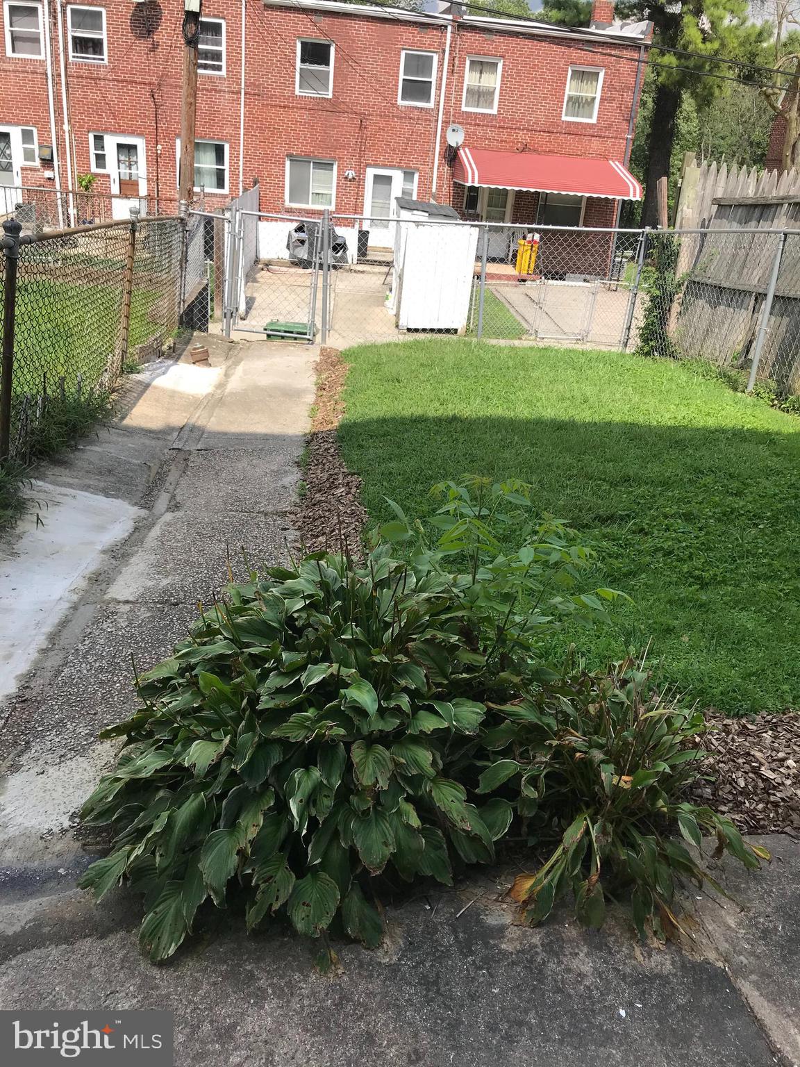 WEST HILLS - Residential