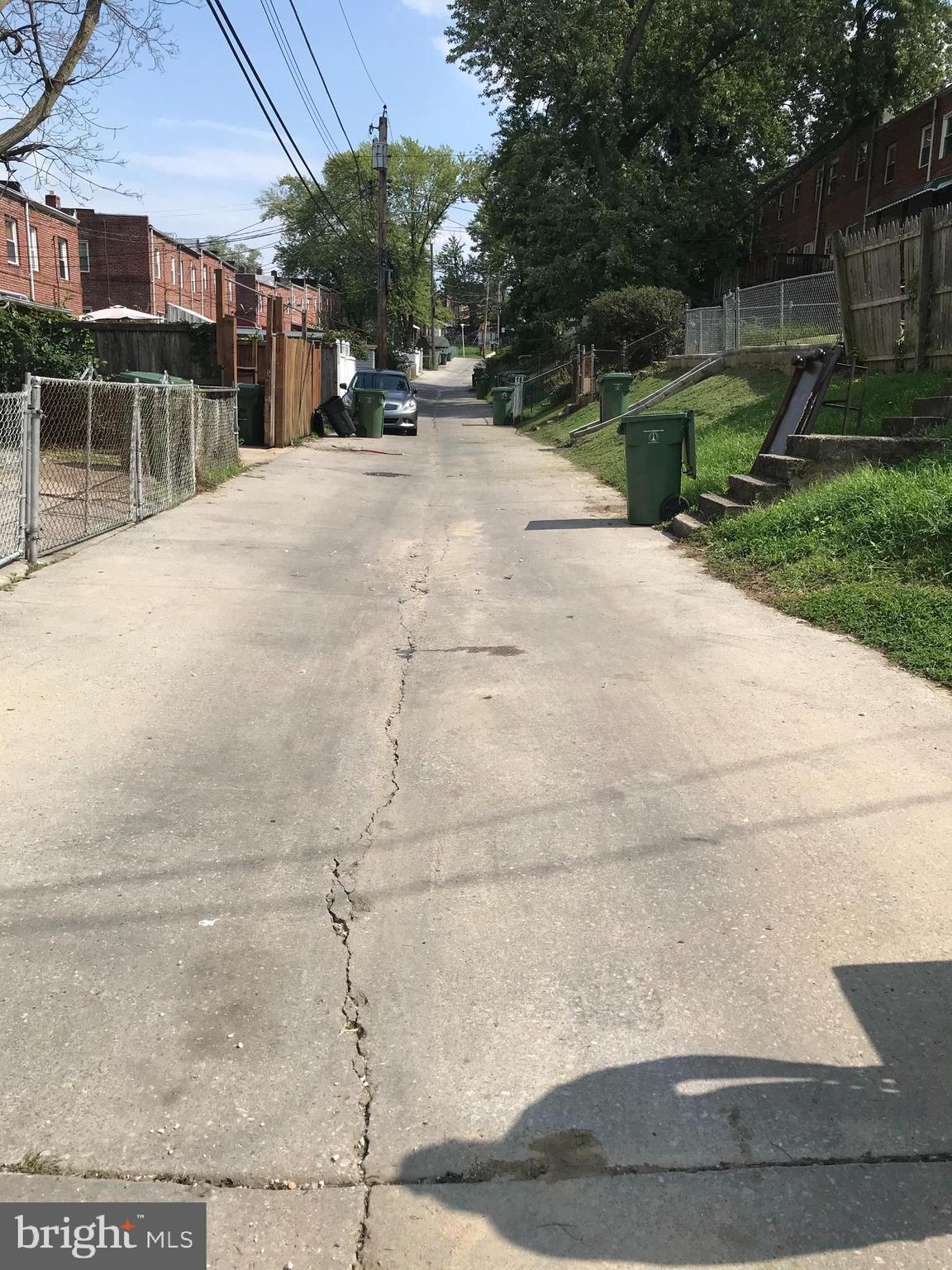 WEST HILLS - Residential